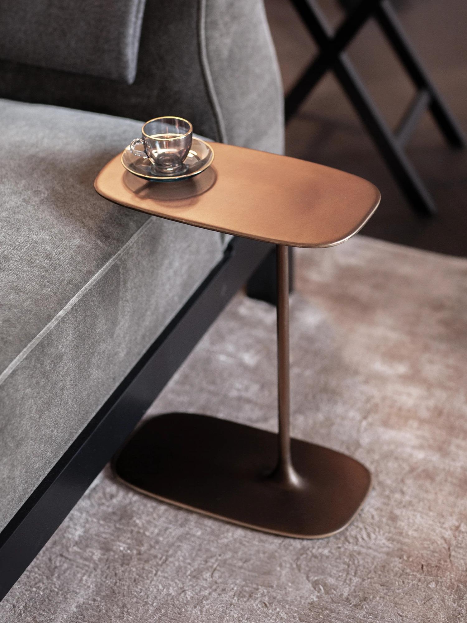 The product is made by sand casting - pouring molten aluminium or brass into sand moulds. Product surface is finished by hand-polishing to desired smoothness (brushed or polished) and treating it (oxidising or ageing) into one of the available