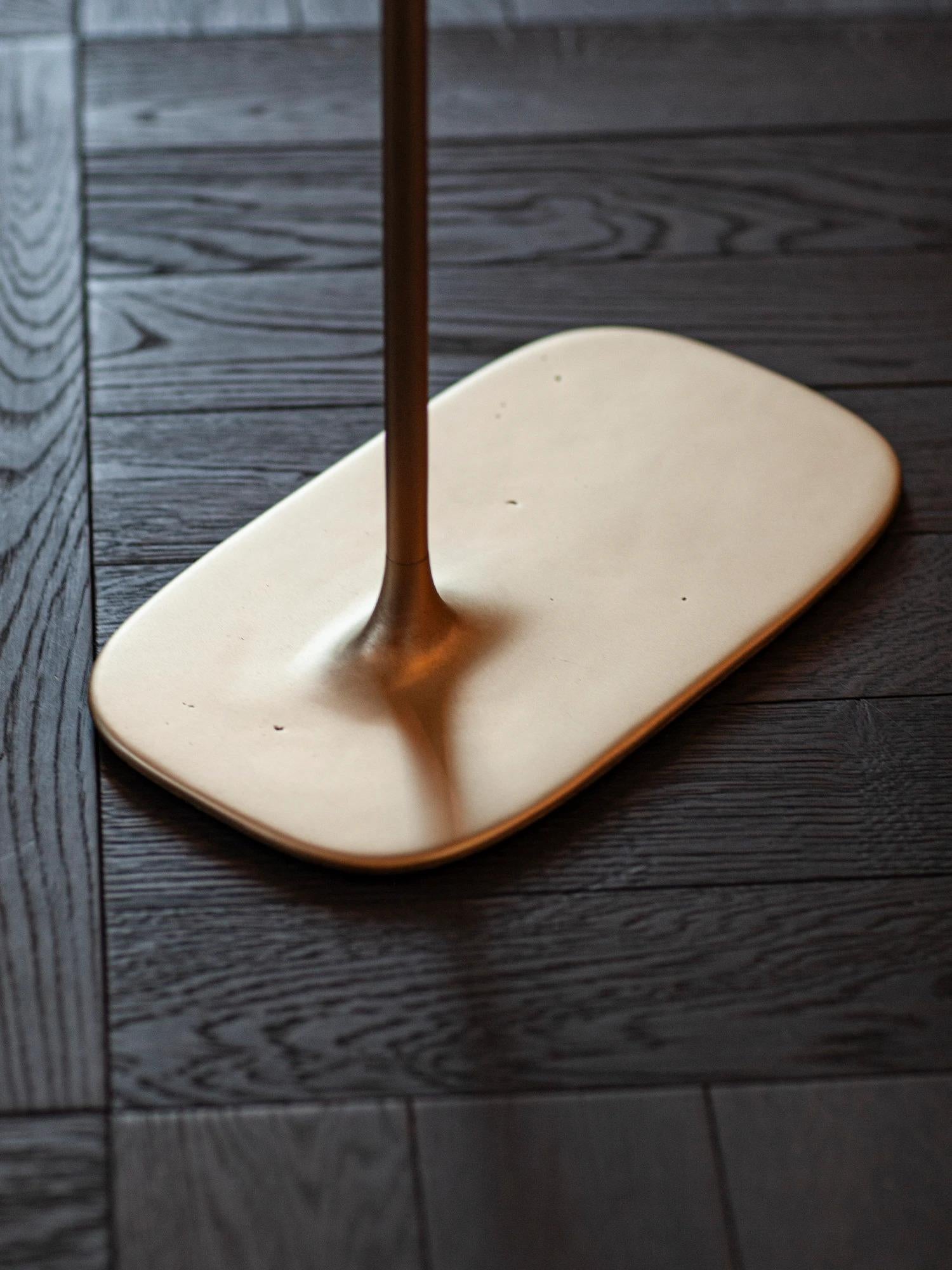 The product is made by sand casting - pouring molten aluminium or brass into sand moulds. Product surface is finished by hand-polishing to desired smoothness (brushed or polished) and treating it (oxidising or ageing) into one of the available