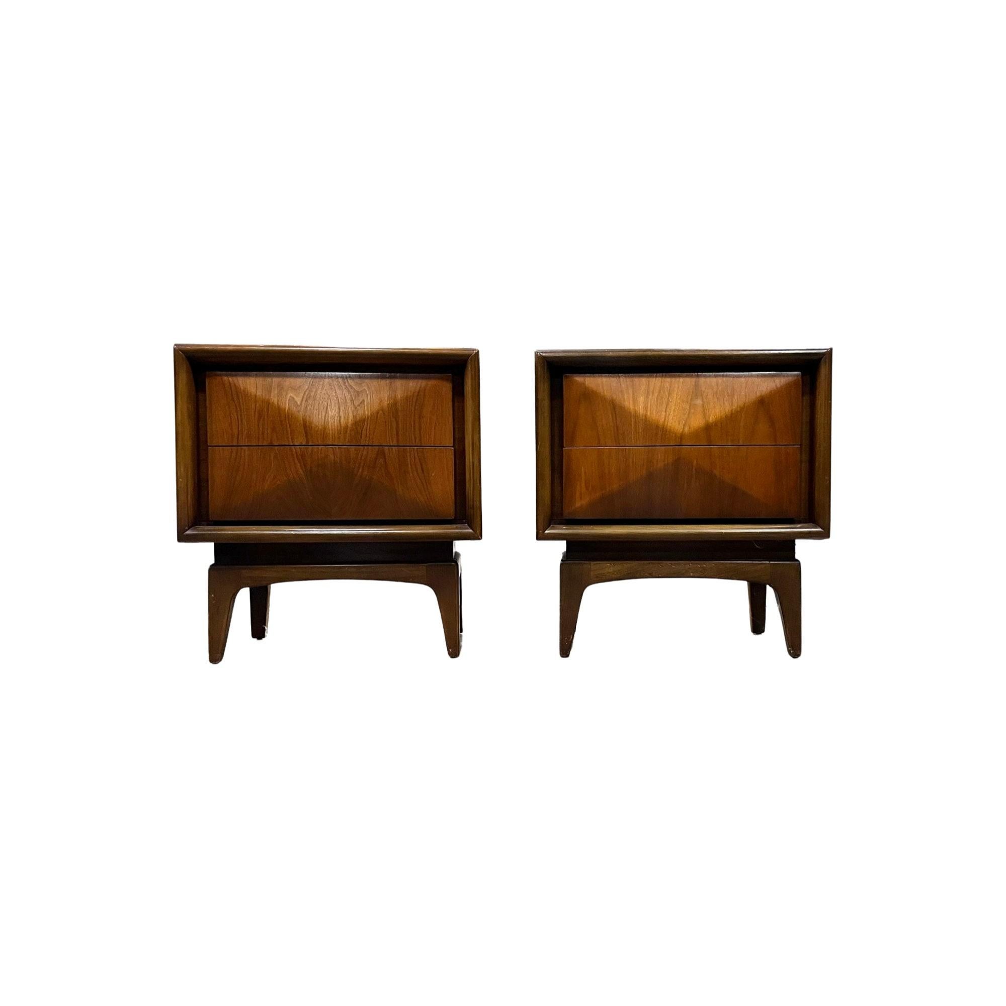 We photograph and list inventory in the condition it arrives at our warehouse to streamline operations and focus on restoration for current orders. This also enables us to maintain a constant supply of new inventory.

Our Vintage Restoration Process