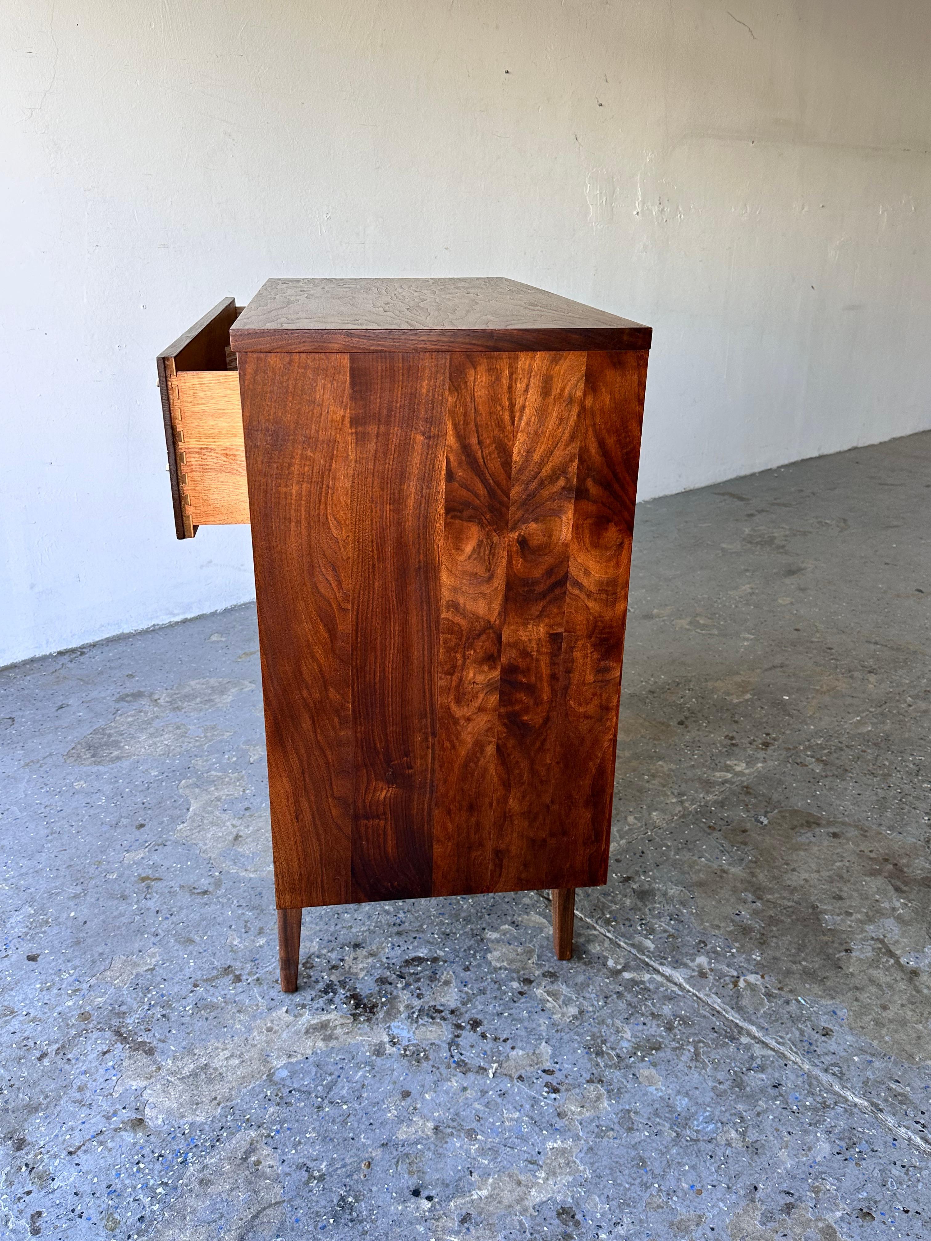 United Furniture Diamond Mid Century Walnut Highboy Dresser For Sale 3