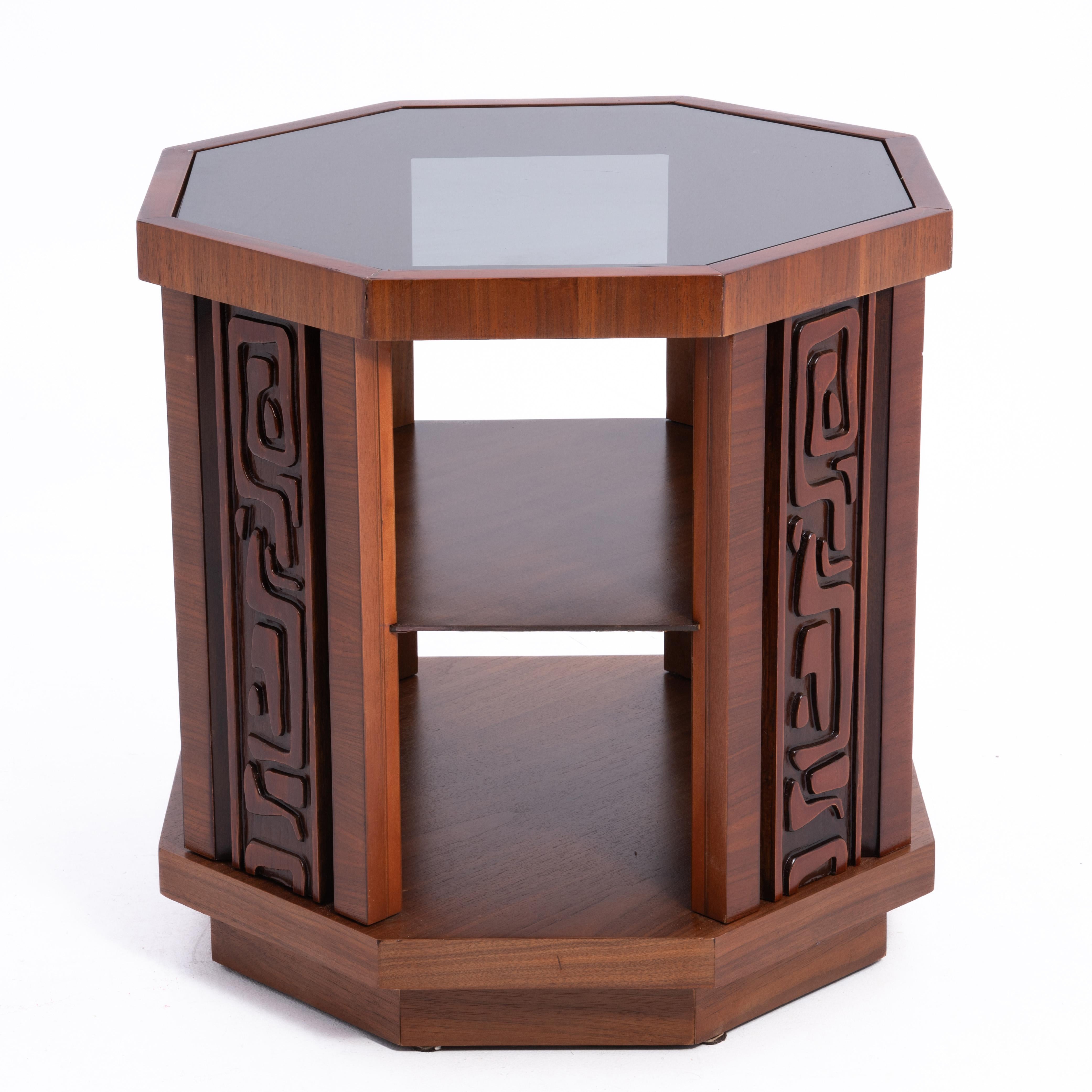 Mid-Century Modern United Furniture Illustrata Tiki Octagon End Table Pulaski Oceanic Witco Tribal For Sale