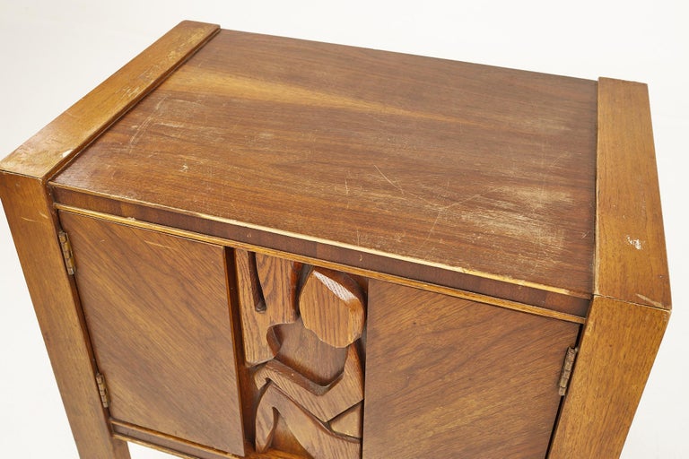 Wood United Furniture Mid Century Brutalist Nightstand For Sale