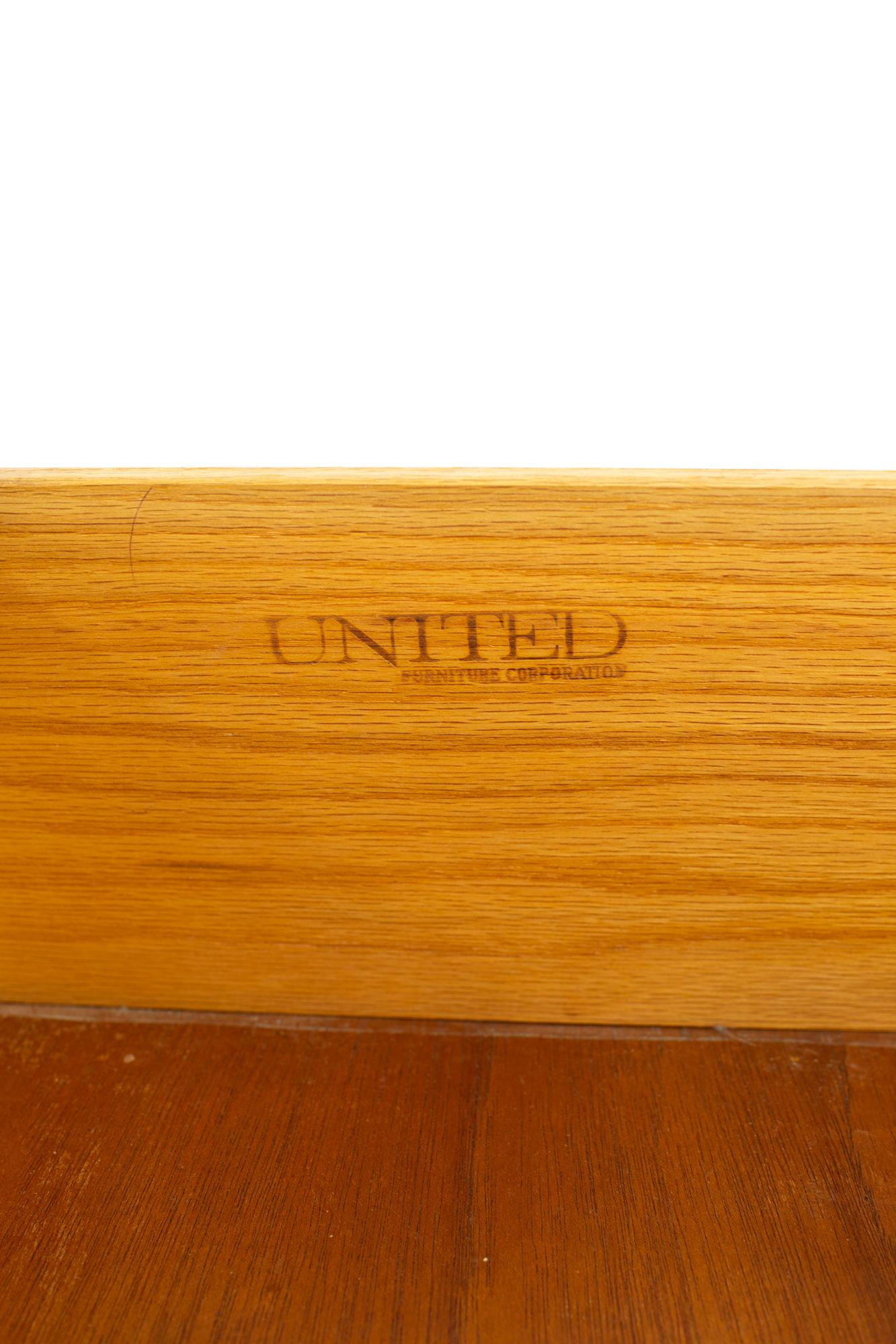 United Furniture Mid Century Brutalist Walnut 9 Drawer Lowboy Dresser 6