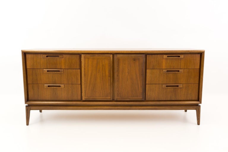 United Furniture Mid Century Lowboy Dresser at 1stDibs lowboy furniture