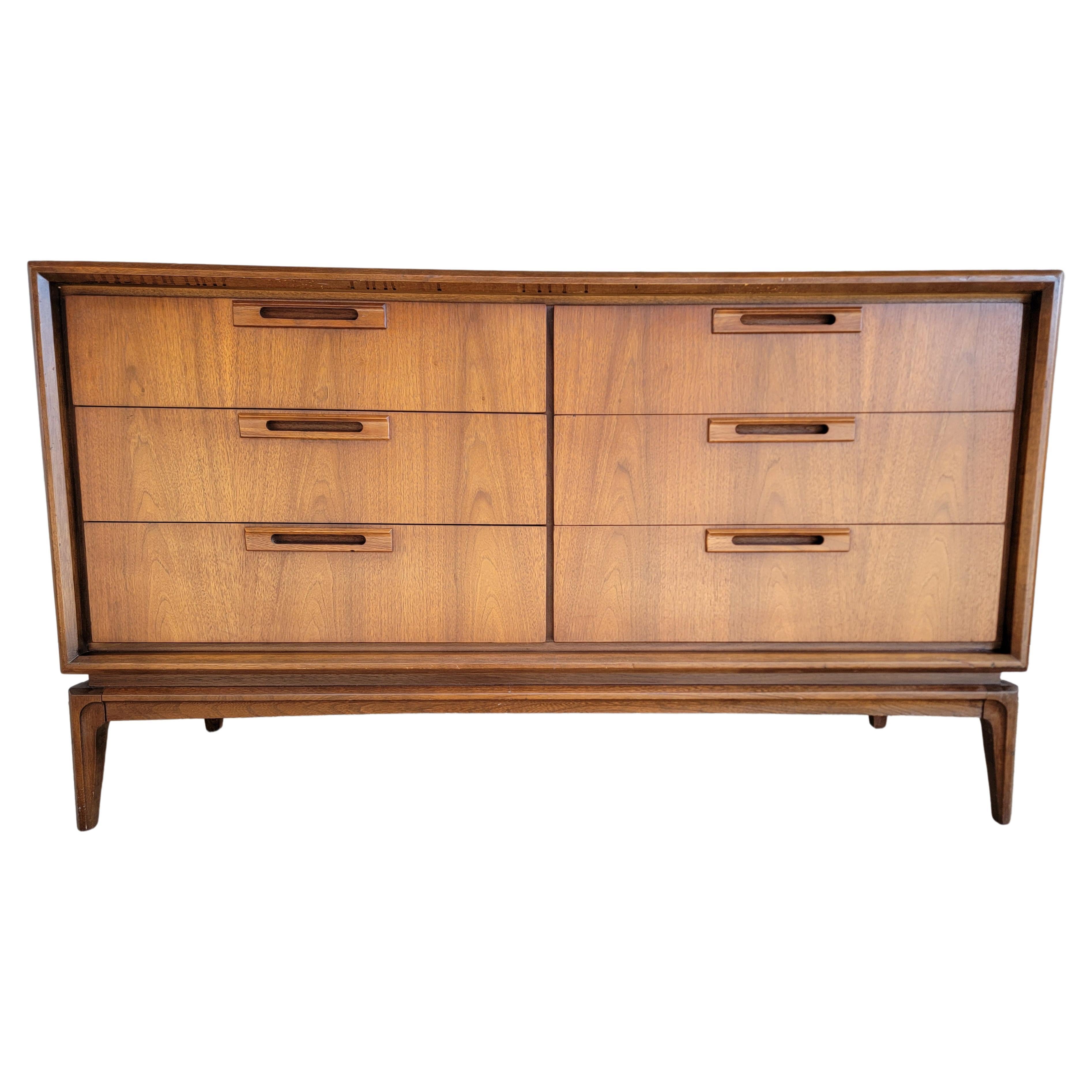 United Furniture Mid-Century Modern Low Dresser For Sale