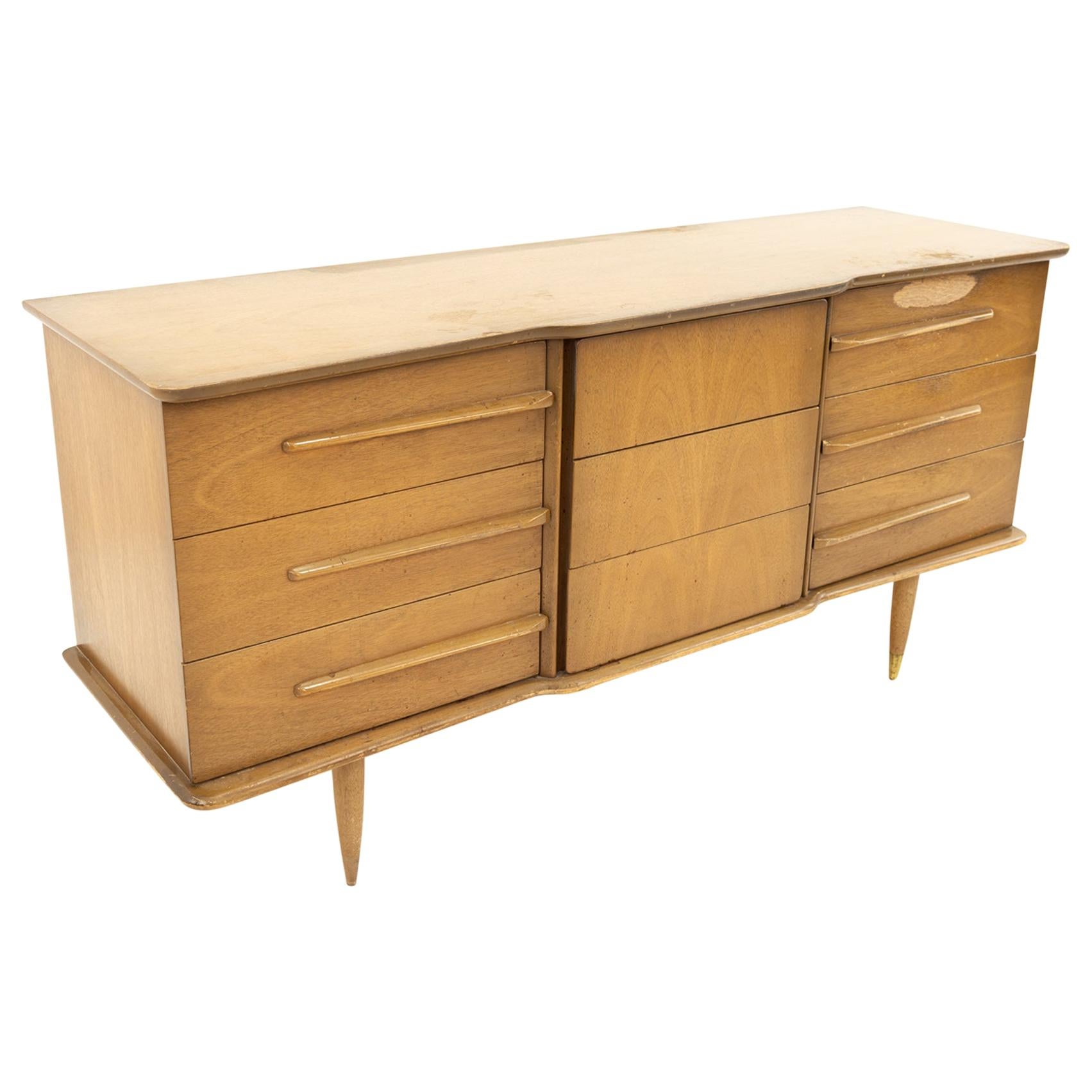 United Furniture Midcentury Walnut 9 Drawer Lowboy Dresser For Sale