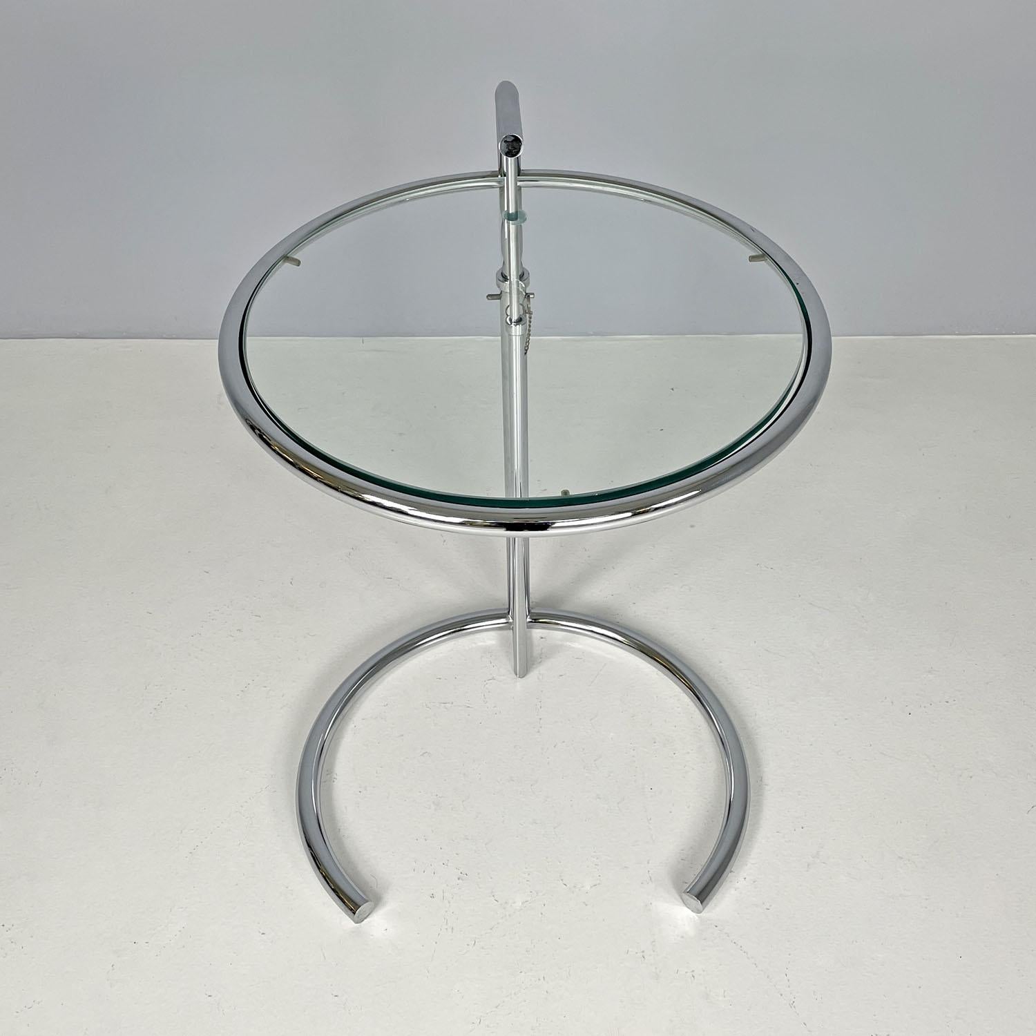 Metal United Kingdom modern chromed metal glass coffee table E 1027 Eileen Gray, 1990s