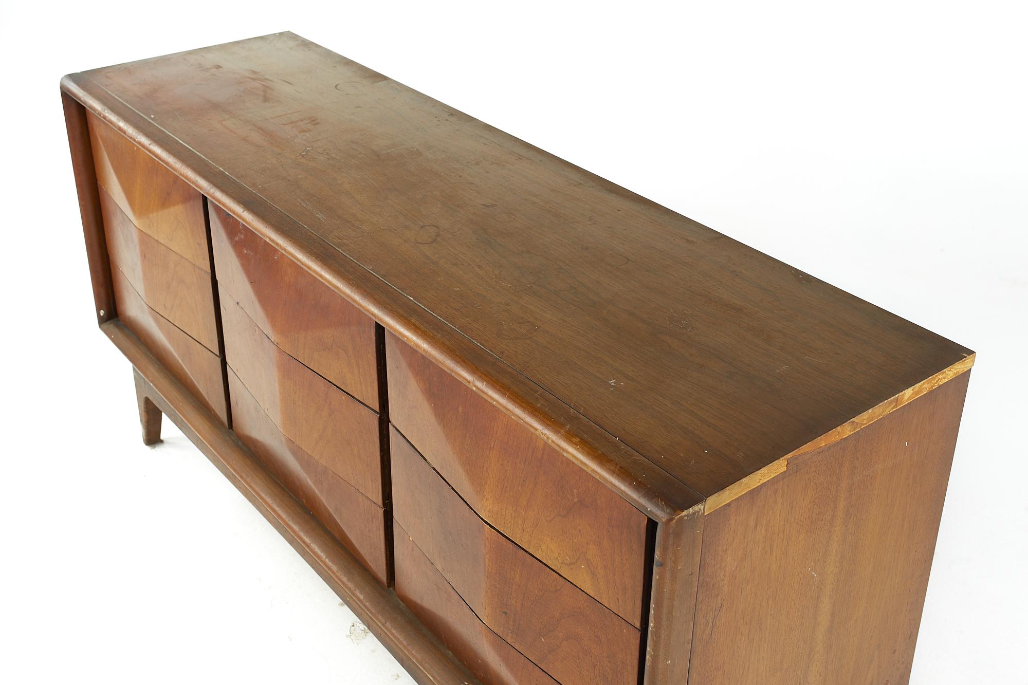 Late 20th Century United Midcentury Diamond Walnut Lowboy 9 Drawer Dresser For Sale