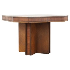 United Mid-Century Walnut Pedestal Expanding Dining Table with 1 Leaf