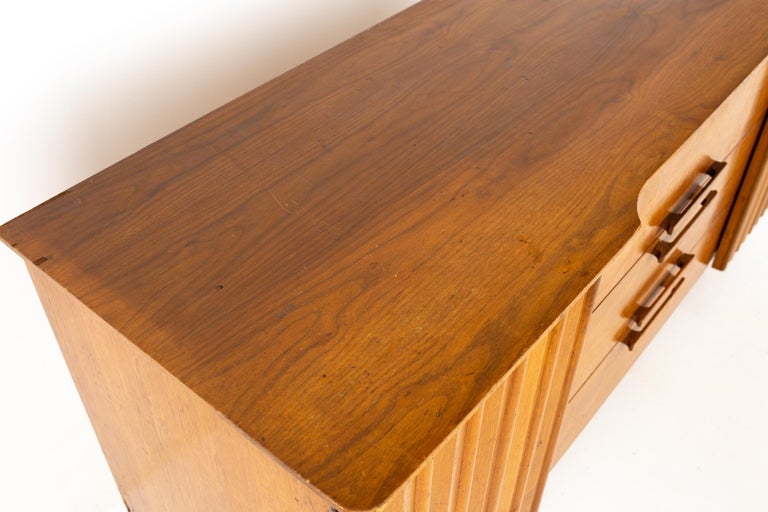 United Mid Century Walnut Sideboard Credenza Buffet and Hutch at 1stDibs