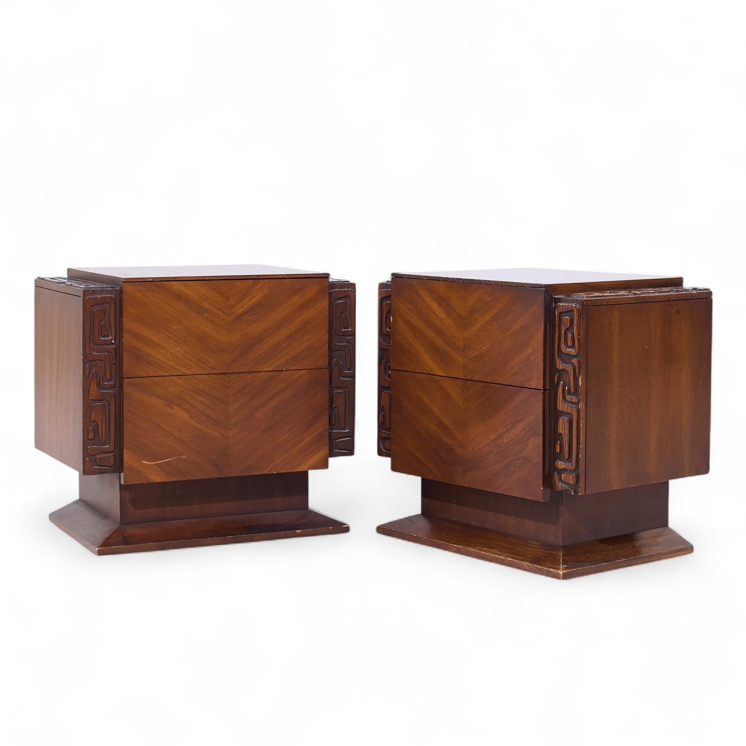 Mid-Century Modern United Mid Century Walnut Tiki Brutalist Nightstands - Pair For Sale