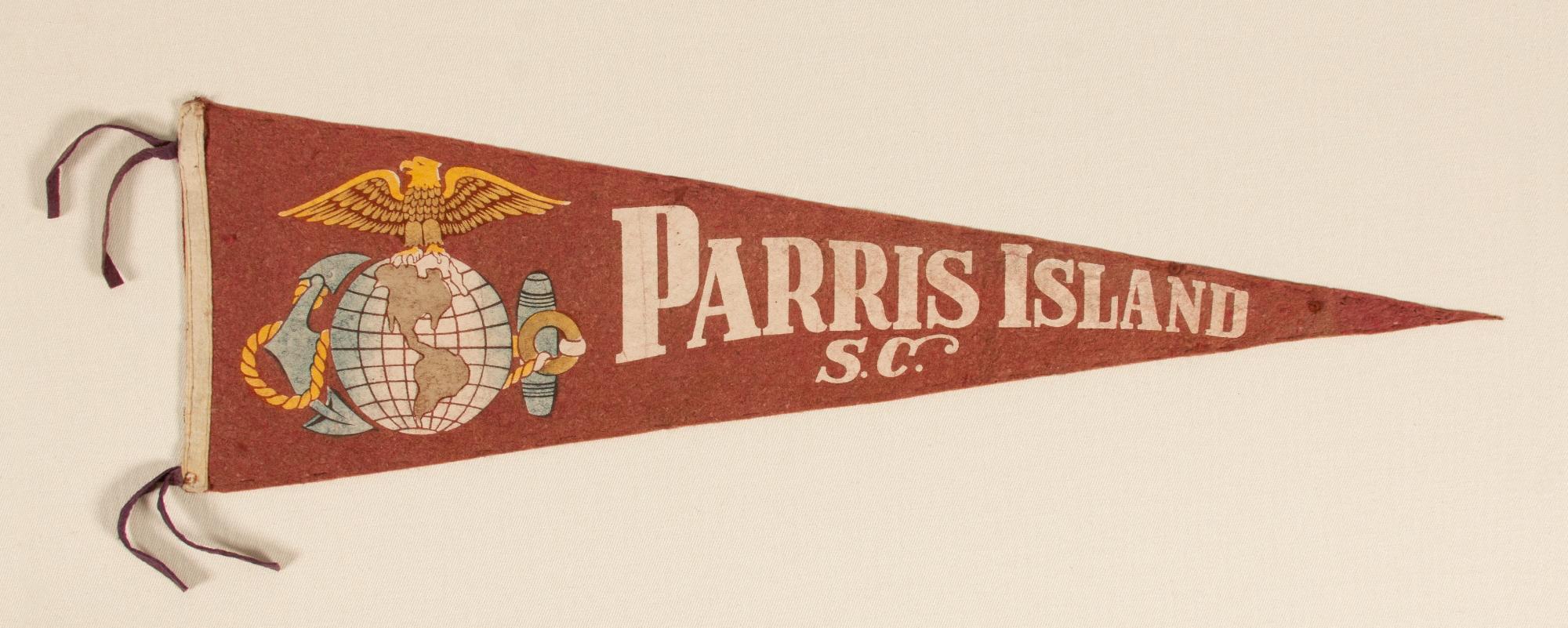 United State Marine Corps Parris Island Pennant ca 1917-1930 In Distressed Condition For Sale In York County, PA