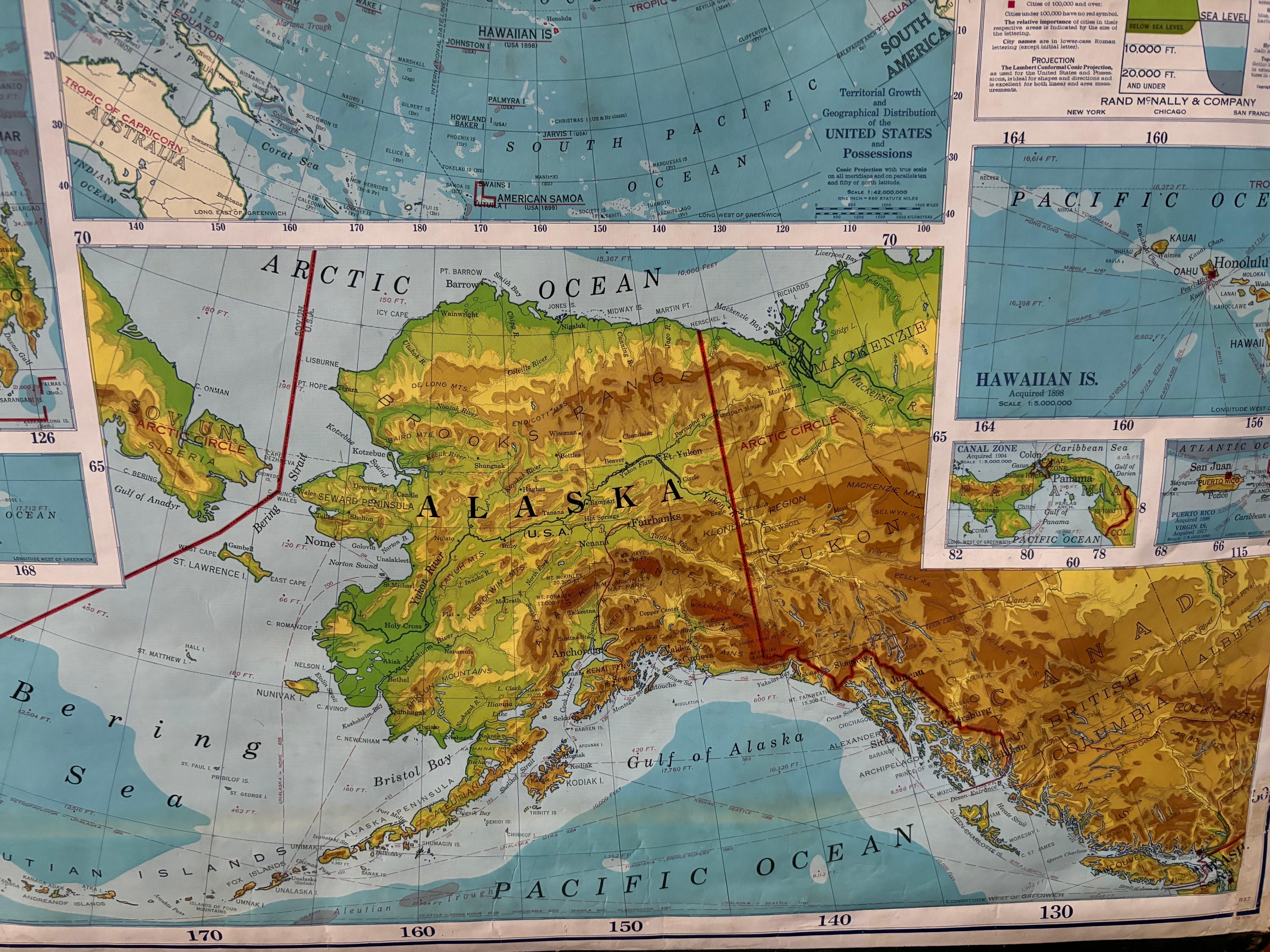 Mid-Century Modern United States 50’s Roll Up Map For Sale