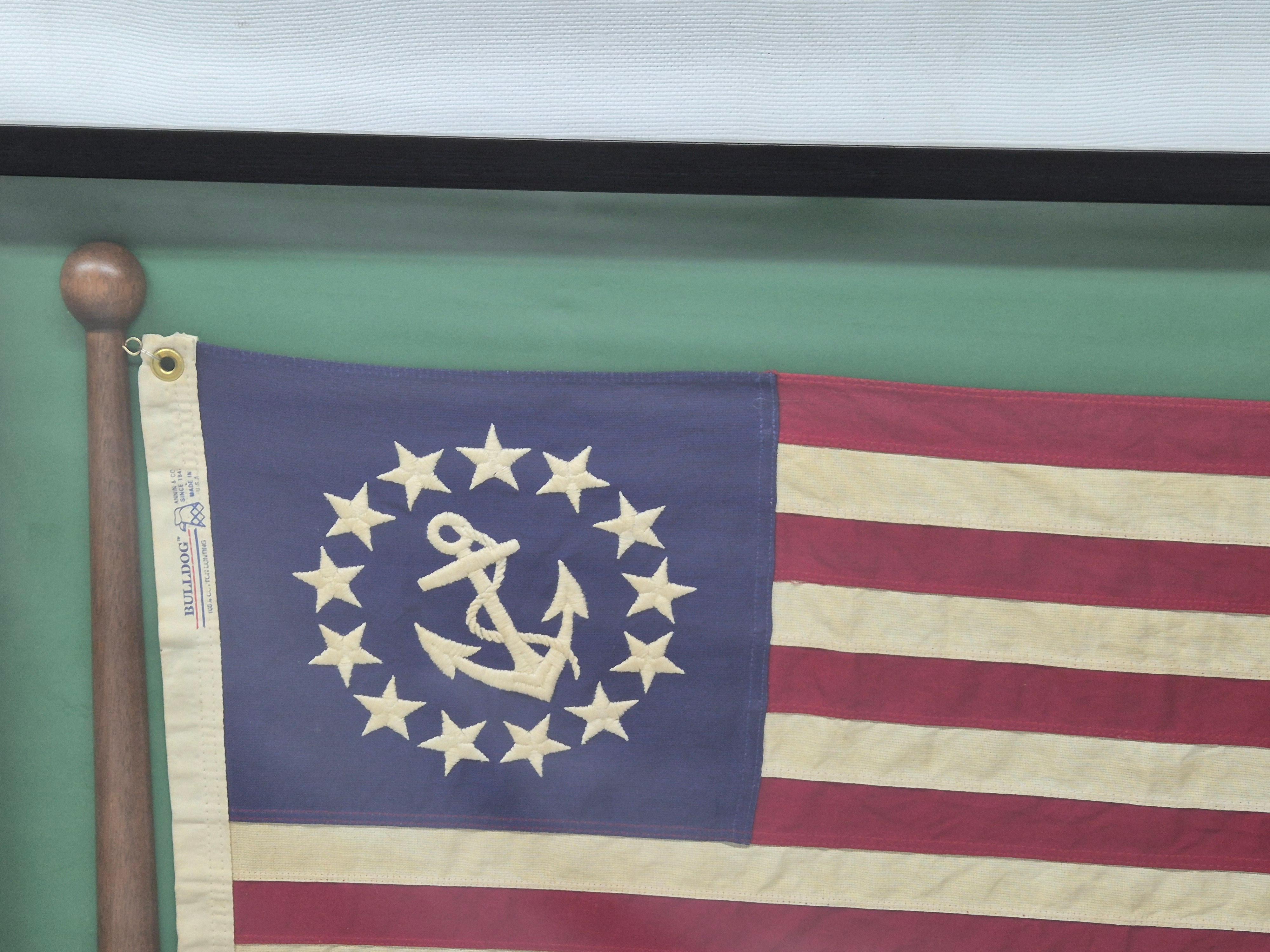 Bandera de Yate de los Estados Unidos en Marco Shadowbox en Bueno estado para la venta en Norwell, MA