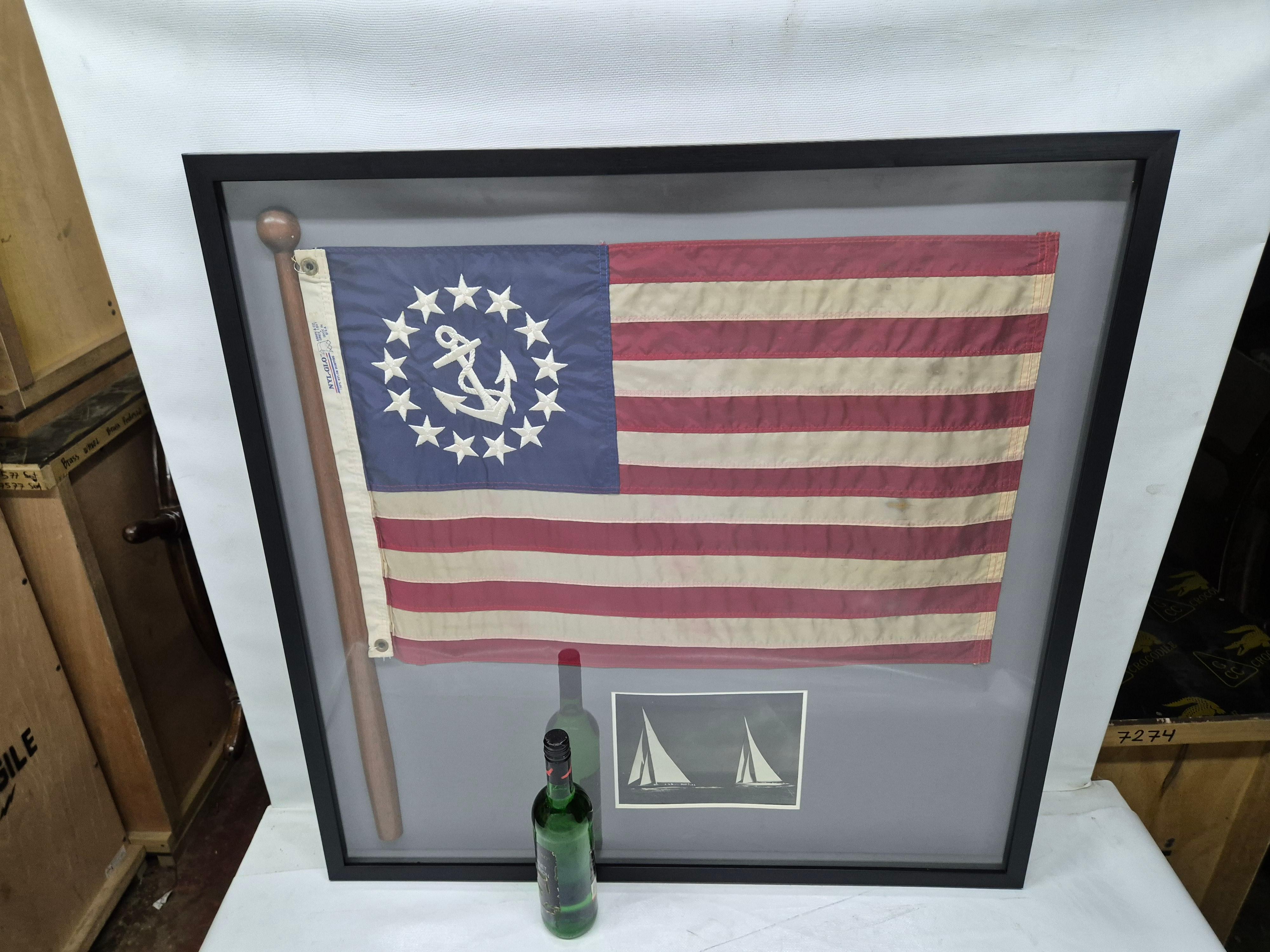 Bandera de Yate de los Estados Unidos en Marco Shadowbox en Bueno estado para la venta en Norwell, MA