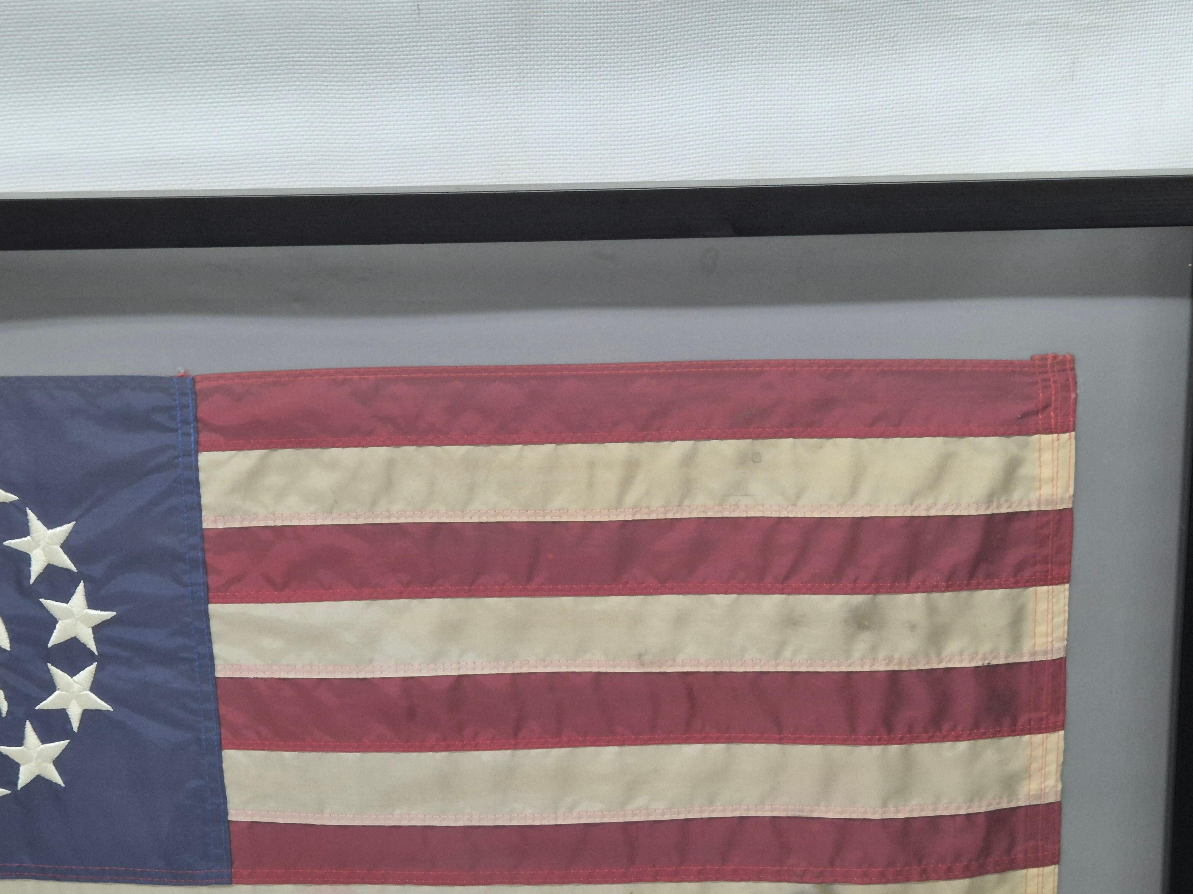 Bandera de Yate de los Estados Unidos en Marco Shadowbox Algodón en venta