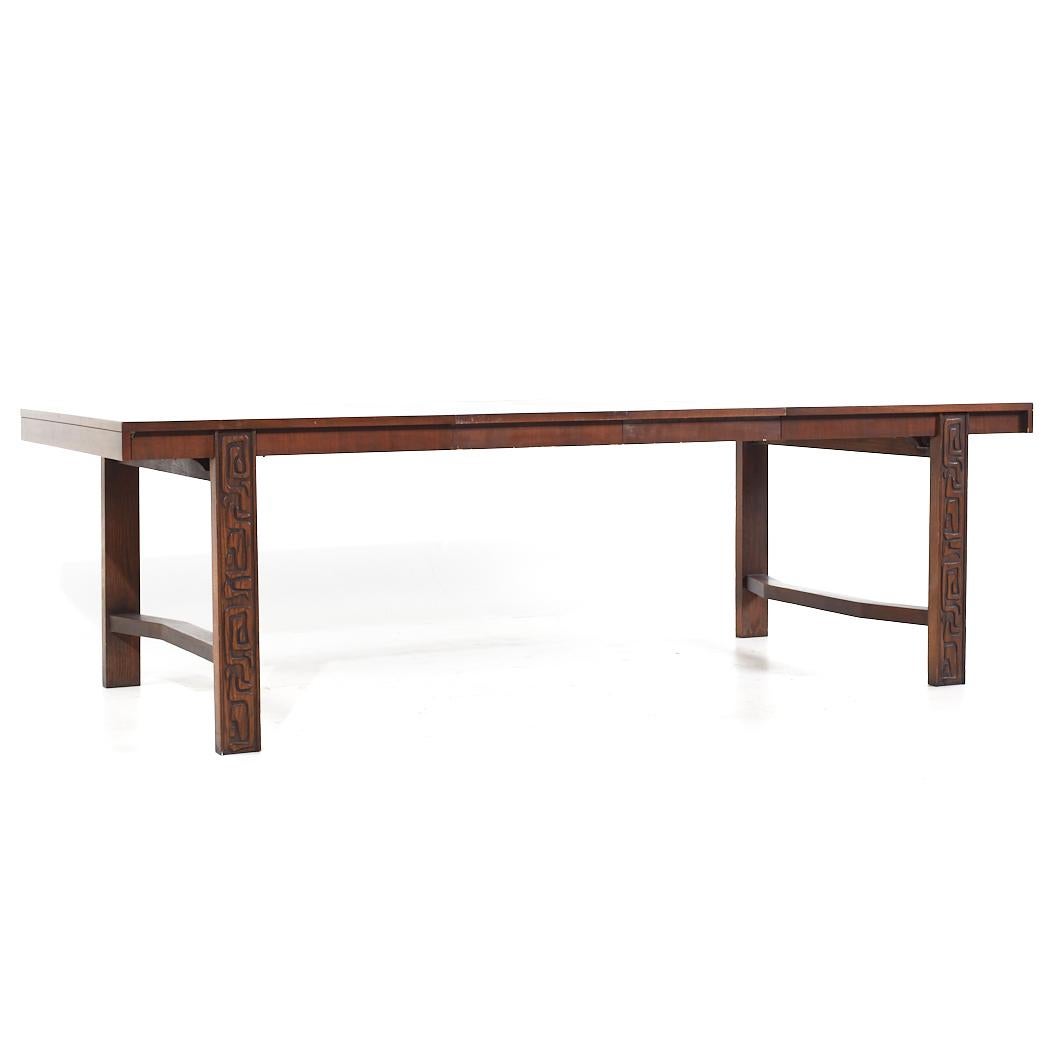 United Tiki Brutalist Mid Century Walnut Expanding Dining Table with 2 Leaves For Sale 4