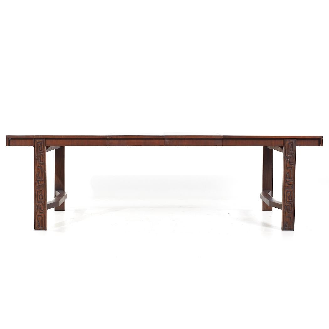 United Tiki Brutalist Mid Century Walnut Expanding Dining Table with 2 Leaves For Sale 5