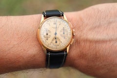 Universal Geneve 12494 Compax. 18k YG Universal Chrono Mechanical Vintage Watch.