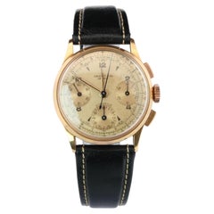 Universal Geneve 12494 Compax. 18k YG Universal Chrono Mechanical Vintage Watch.