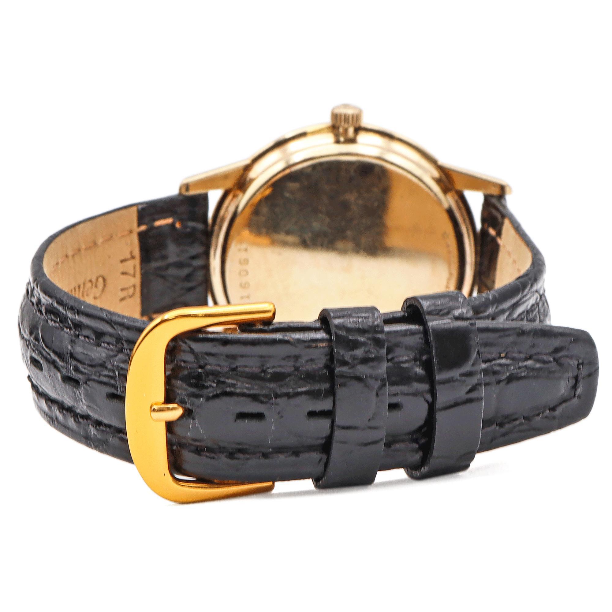  Universal Geneve Montre automatique à date pour homme, 33 mm, en or 14 carats : JUST SERVICED Pour hommes 