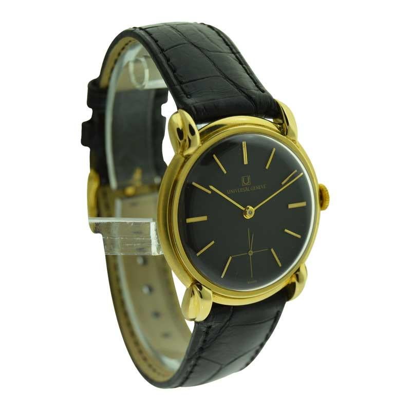Universal Geneve 18 Karat Yellow Gold Dress Model with Rare Original Black Dial In Excellent Condition In Long Beach, CA