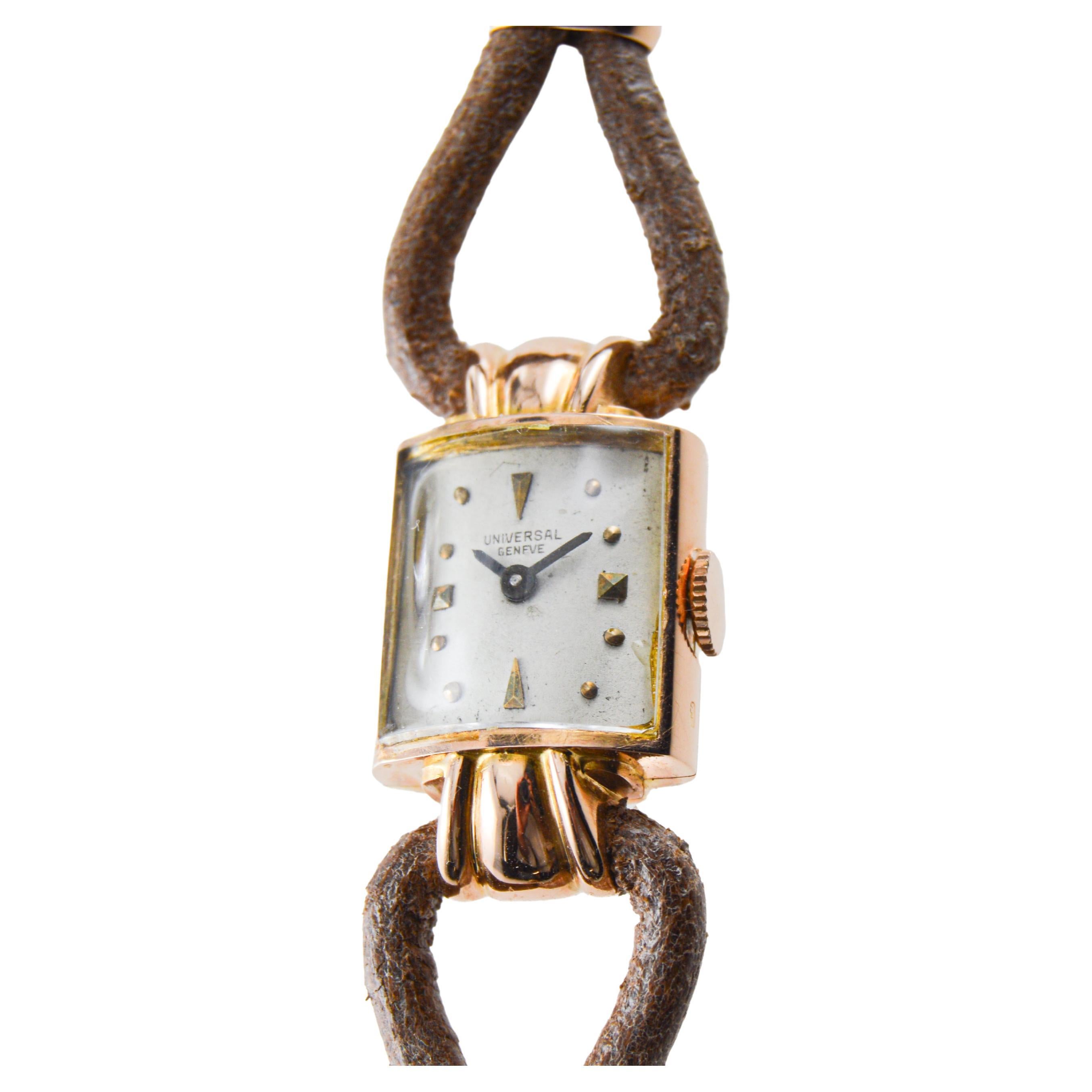 Universal Geneve 18Kt Pink Gold Art Deco Ladies Watch Hand Made from 1940's For Sale