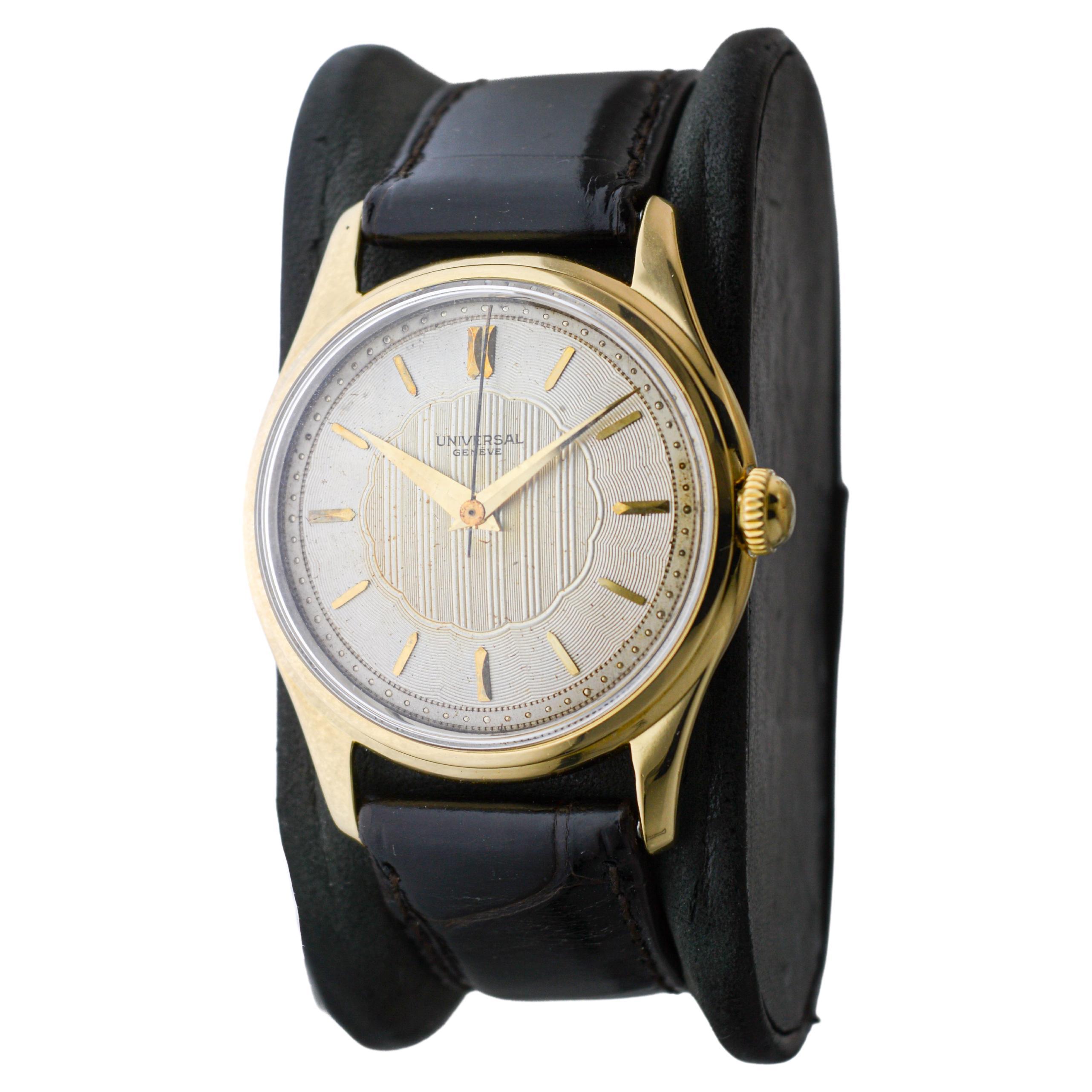 da uomo o donna Universal Geneve Oro massiccio 18Kt Quadrante originale tornito 1950 in vendita