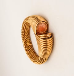 Universal Genève 1950 Swiss Retro Modernist Bangle Watch In 18Kt Yellow Gold