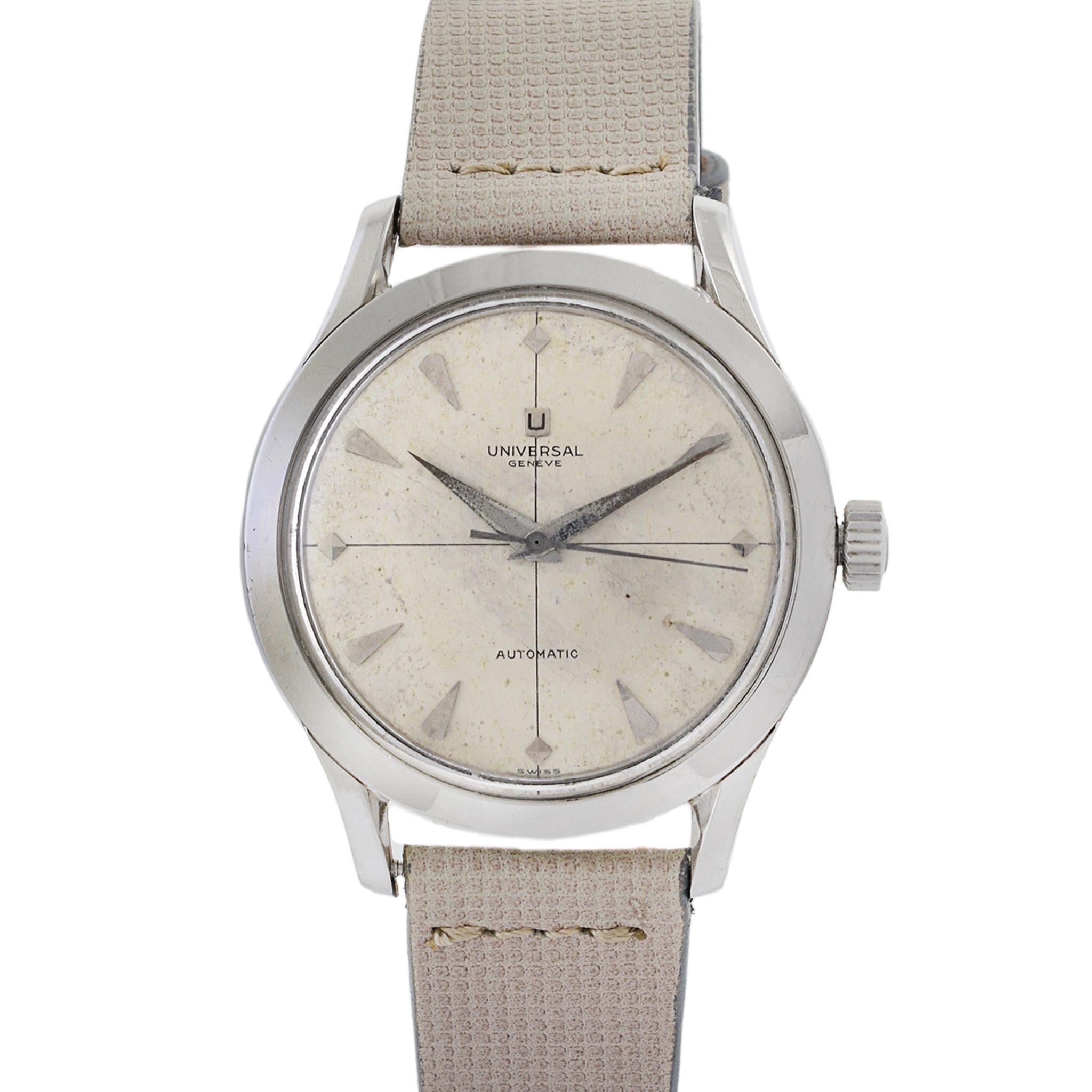 Universal Geneve Calatava Stainless Steel Crosshair Dial Automatic In Good Condition For Sale In New York, NY