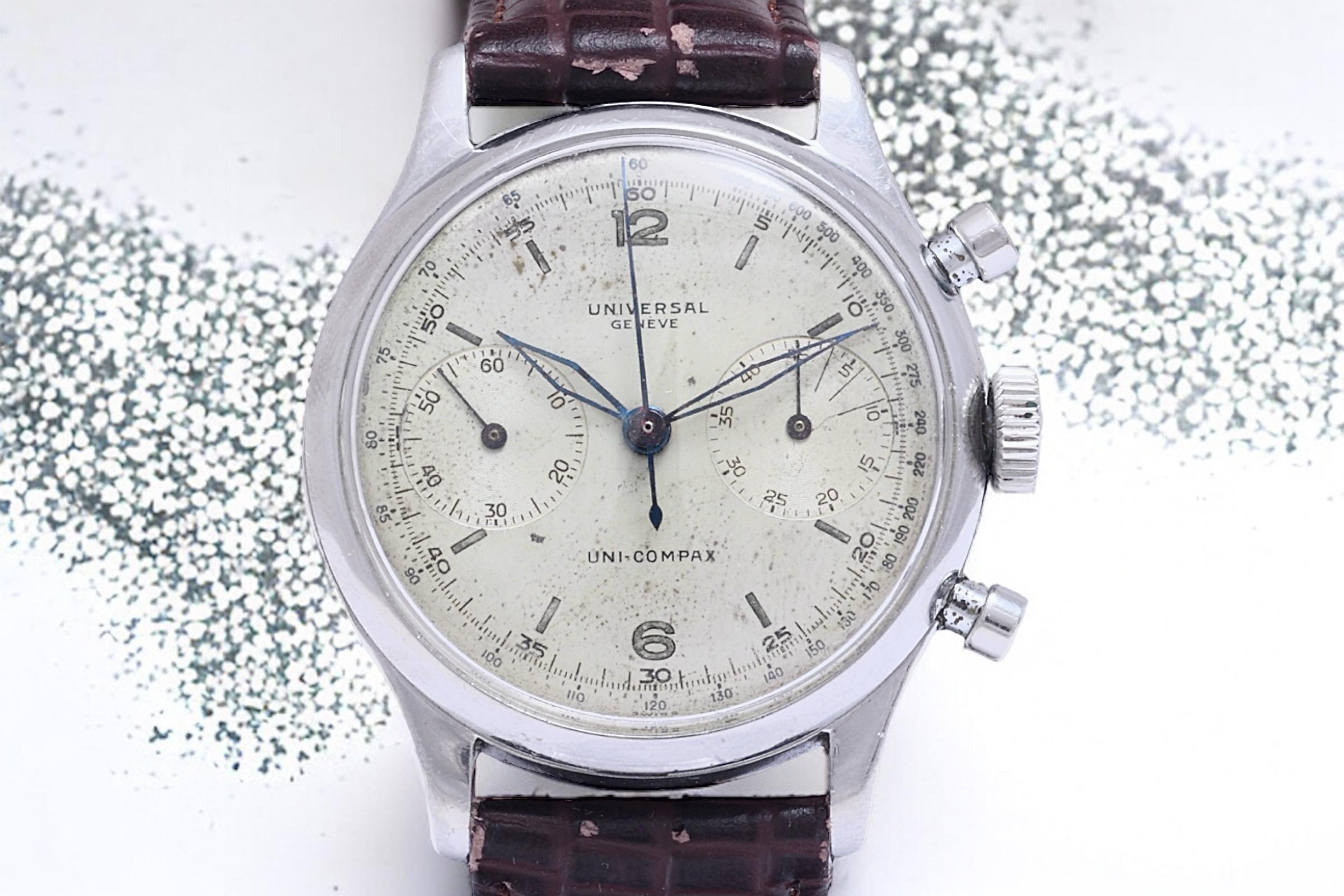 Universal Genève Jumbo Uni Compax Chronograph Wrist Watch For Sale 3