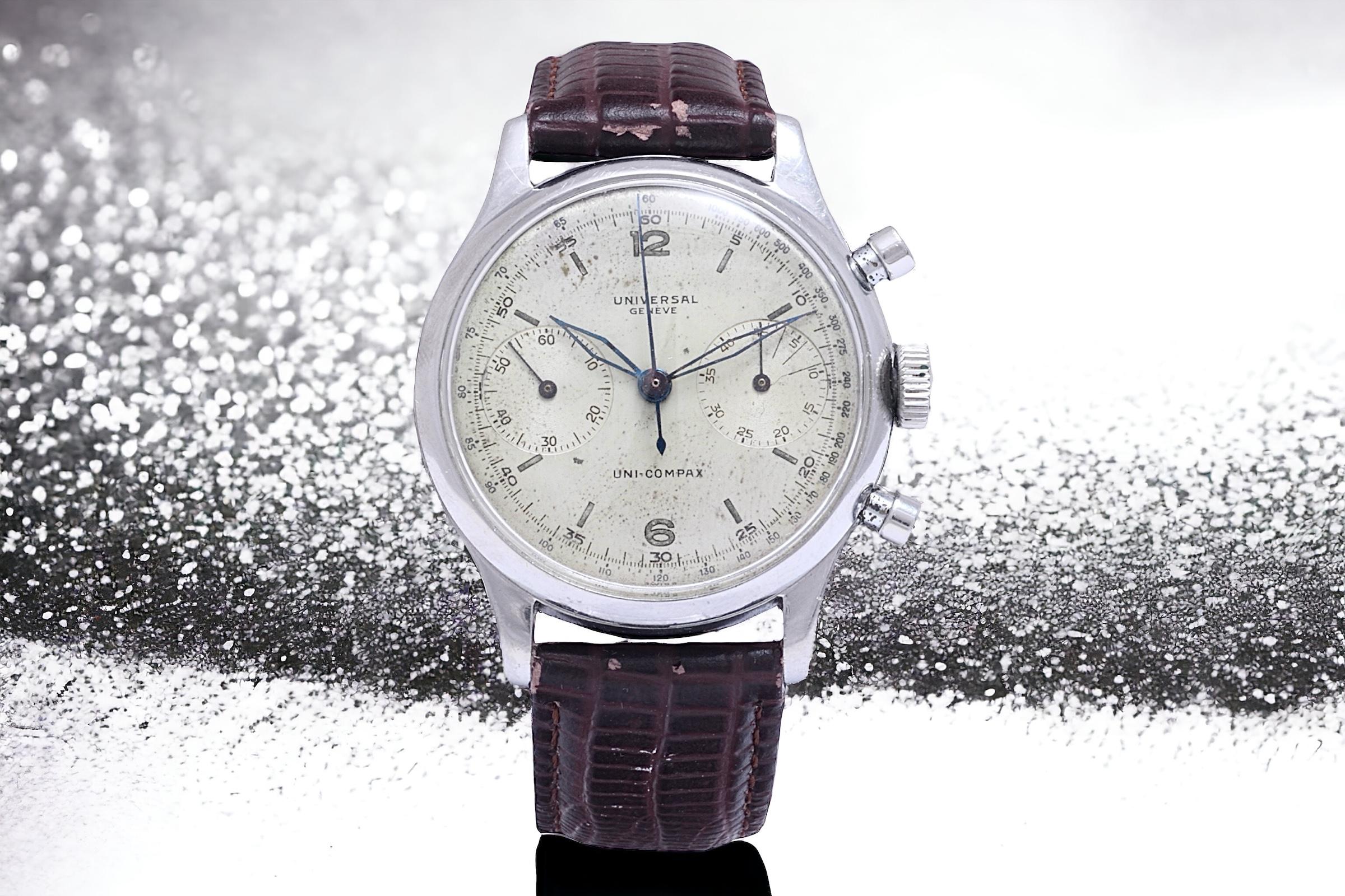 Reloj de pulsera cronógrafo Universal Genève Jumbo Uni Compax  en venta 4