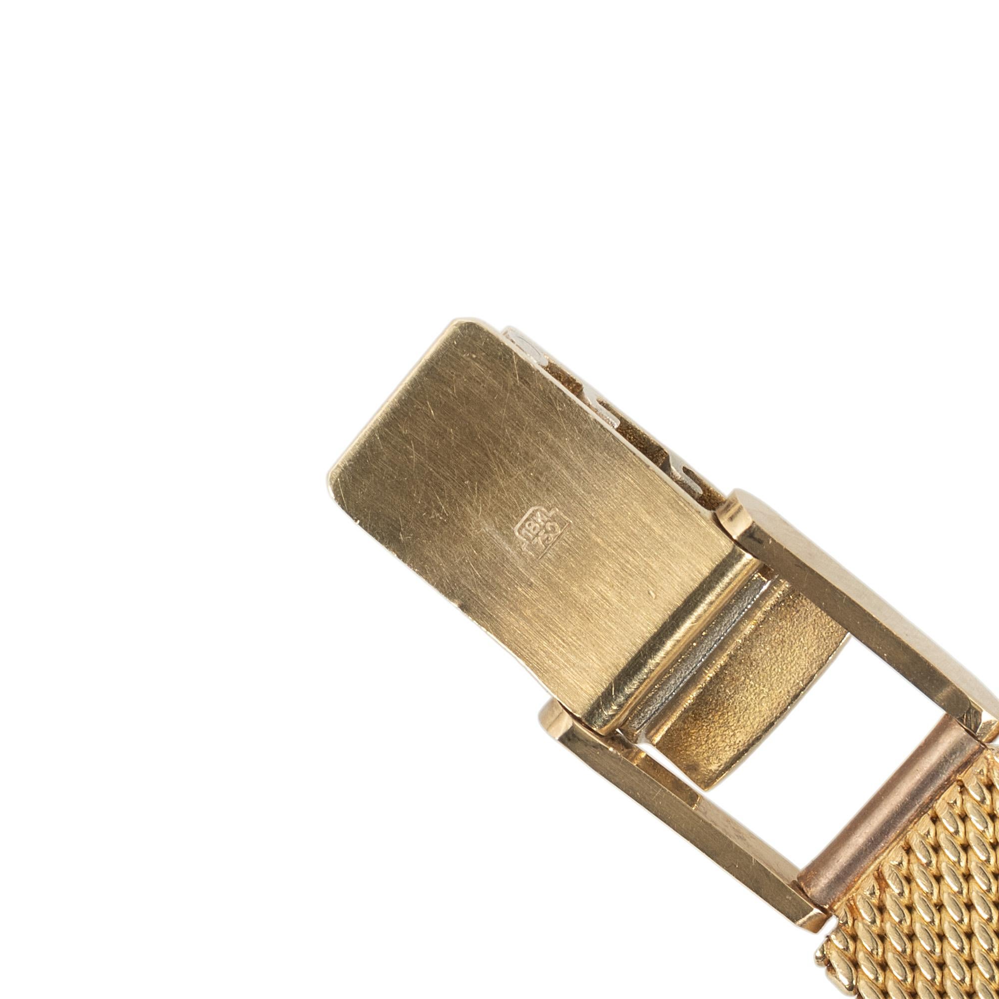 Universal Geneve Ladies yellow Gold Diamond Baguette Bezel Quartz Wristwatch In Good Condition For Sale In Stamford, CT