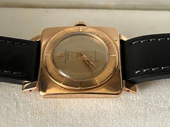 Universal Geneve Pink Gold Bumper Automatic Watch