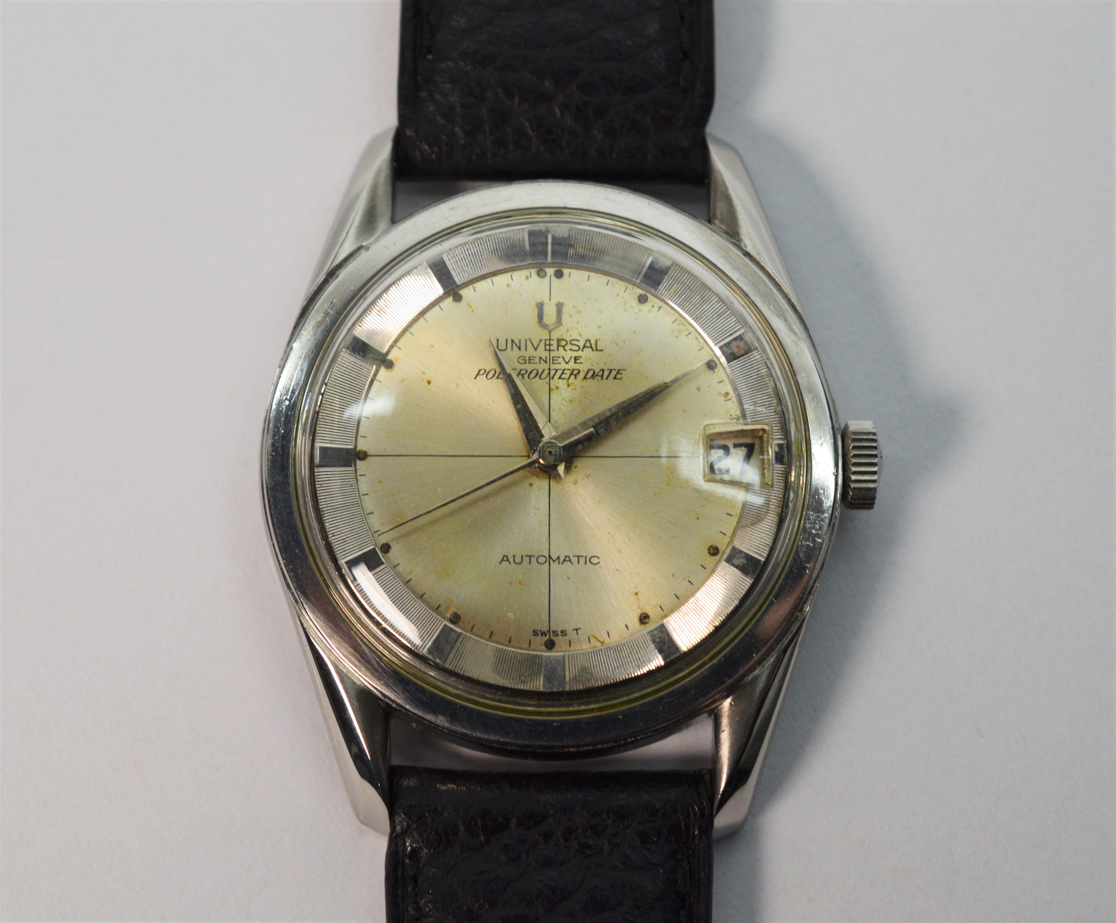 Iconique, originale et intacte, cette montre-bracelet automatique Universal Geneve 218-2 Polerouter date 35 mm en acier pour hommes sera reconnue par les collectionneurs de montres passionnés. Conçue par le légendaire groupe
Gerald Genta, célèbre