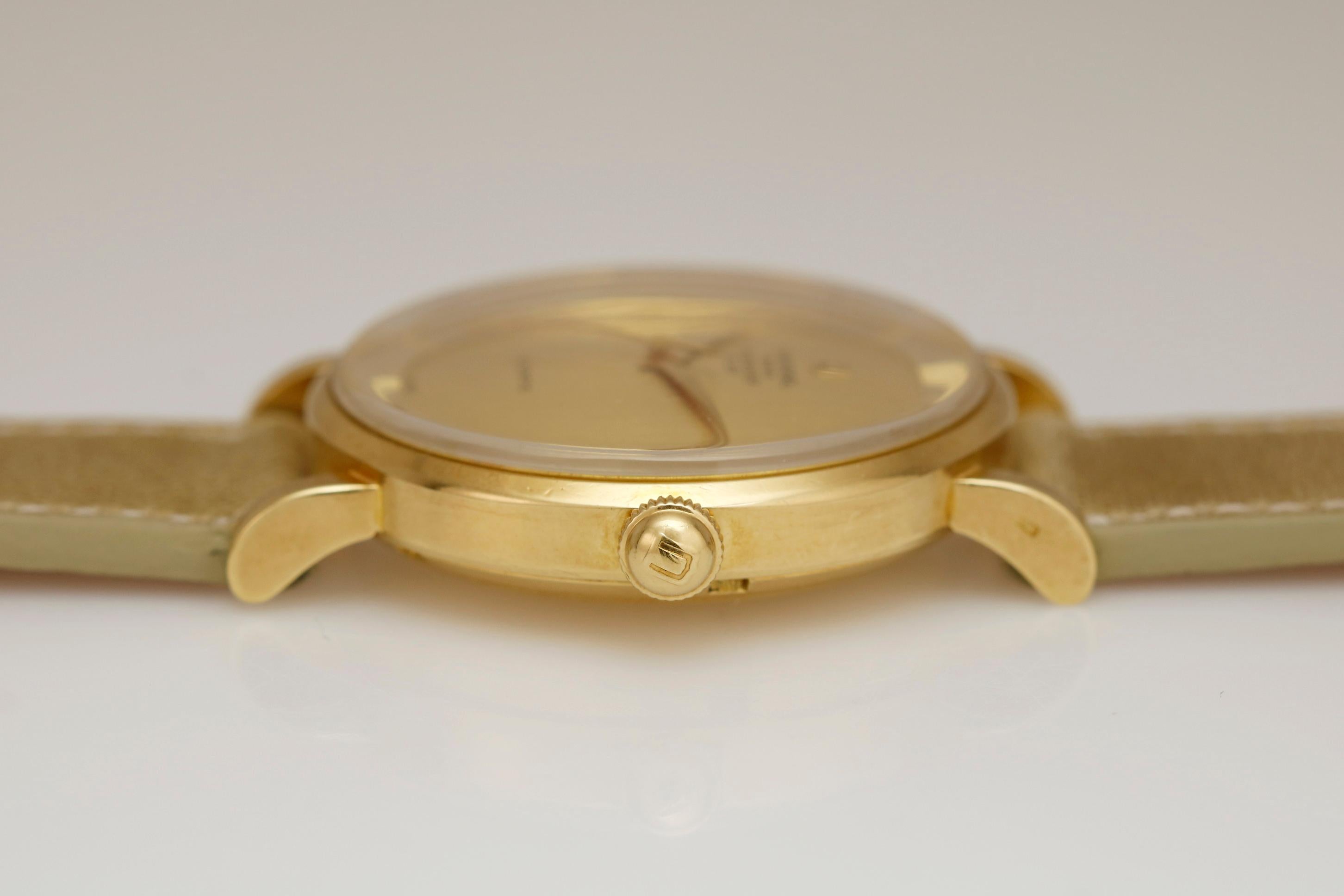 Universal Geneve Polerouter De Luxe Ref B10234 1 Yellow Gold Wristwatch c. 1950 5