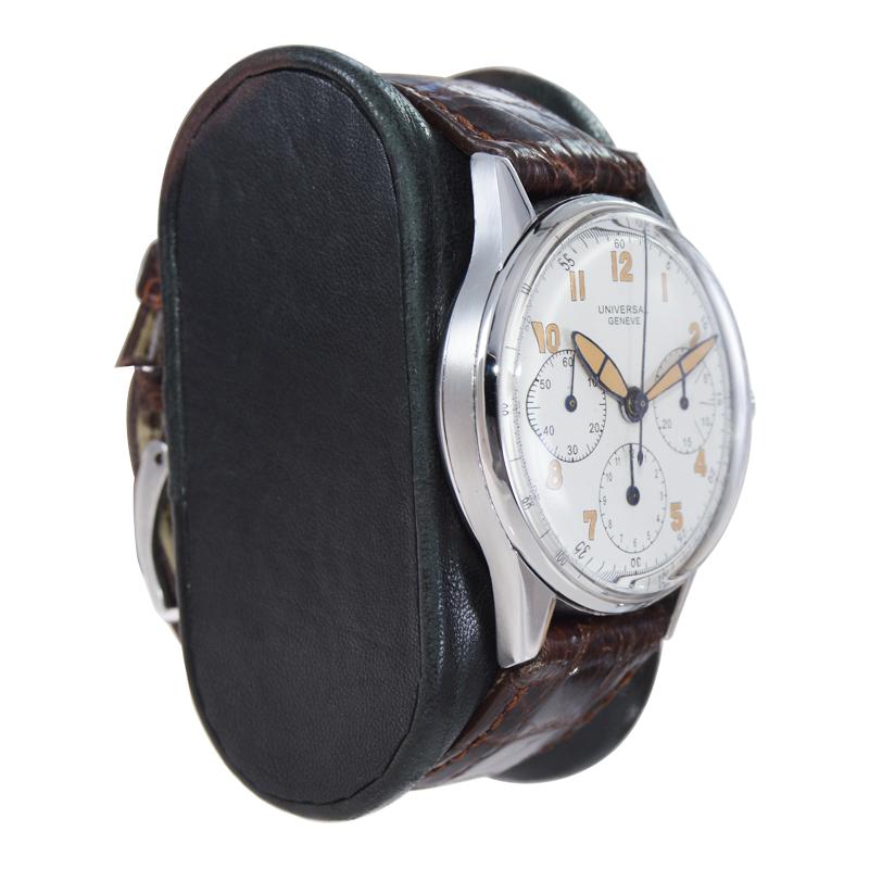 Art Deco Universal Geneve Stainless Steel Aero Compax 3 Register Chronograph circa 1940's For Sale