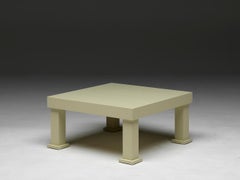 Mesa baja Universal de madera de fresno lacada de poro abierto by Aldo Cibic