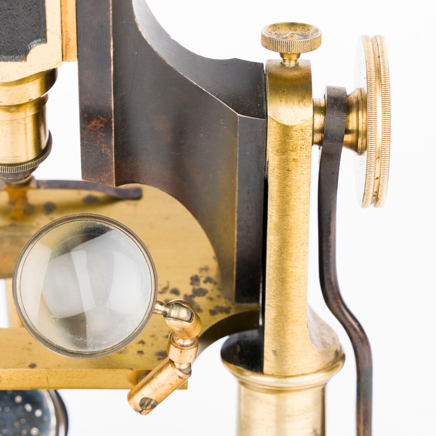 Universal Microscope by R & J Beck of London, 1867. For Sale 6
