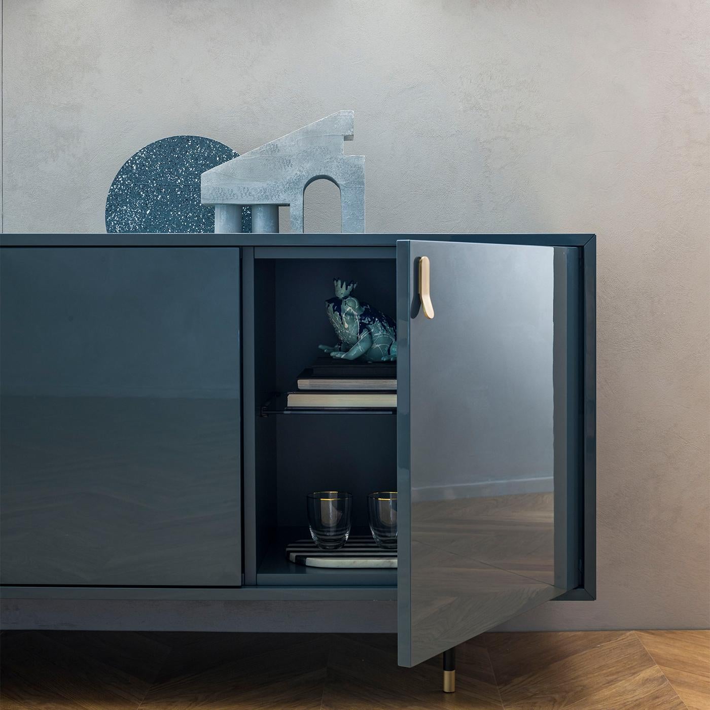 Italiano Credenza Universe a 4 ante in denim-blu di Morica Design in vendita