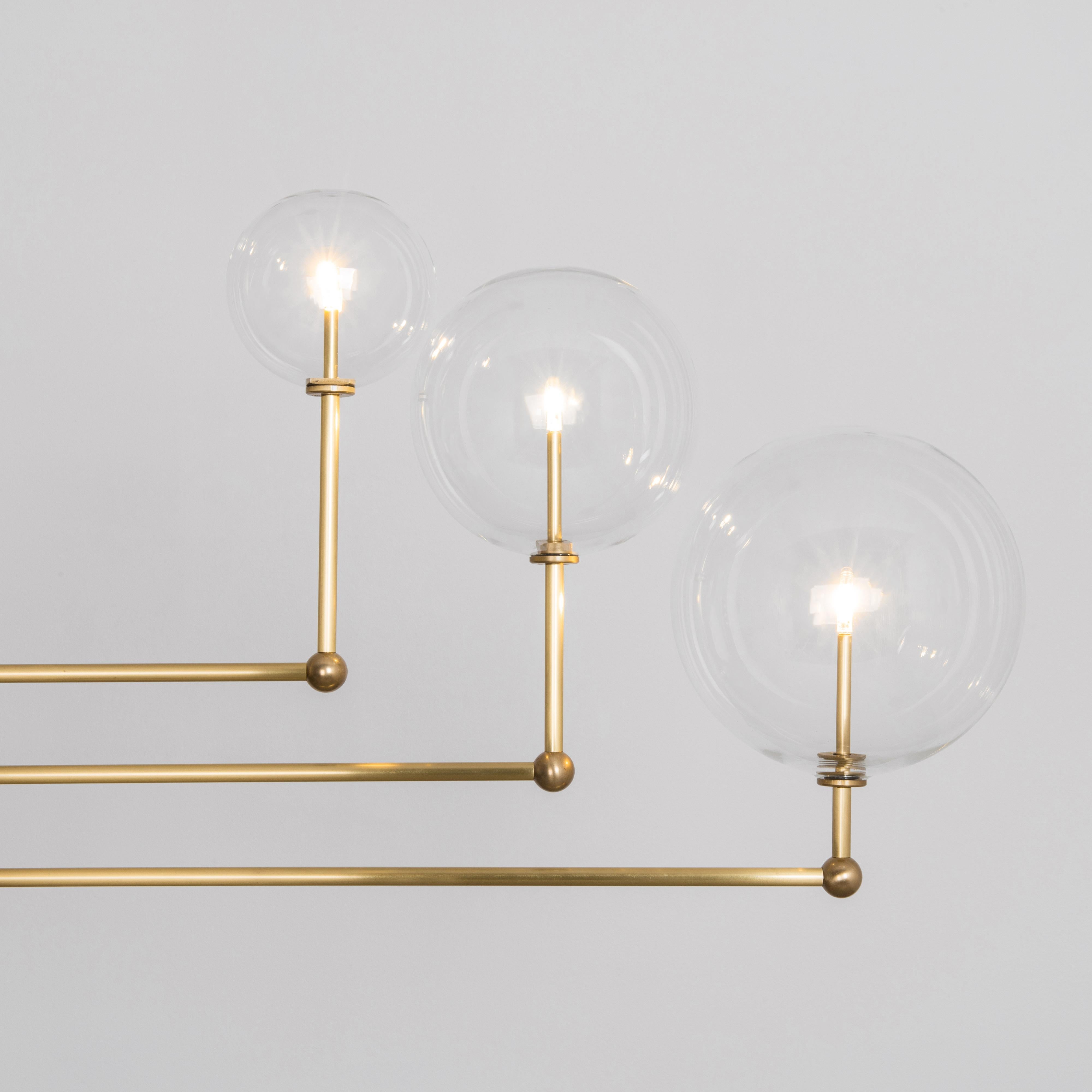Universe Brass Chandelier by Schwung In New Condition For Sale In Geneve, CH