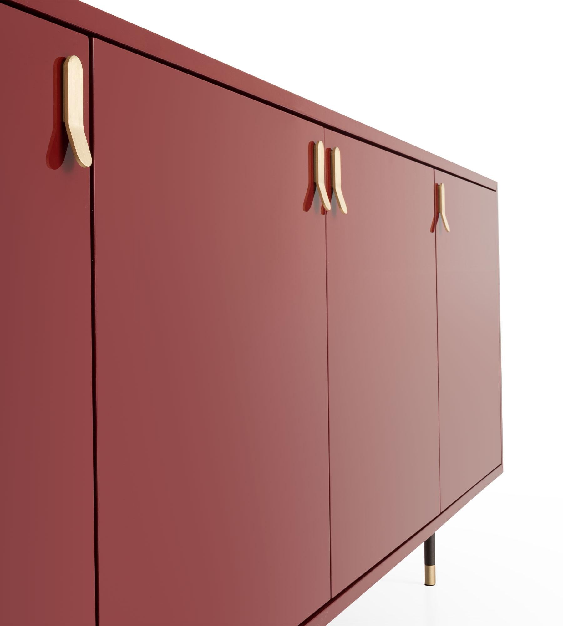 Cómoda Universo, Cuatro Puertas, de Morica Design Madera en venta
