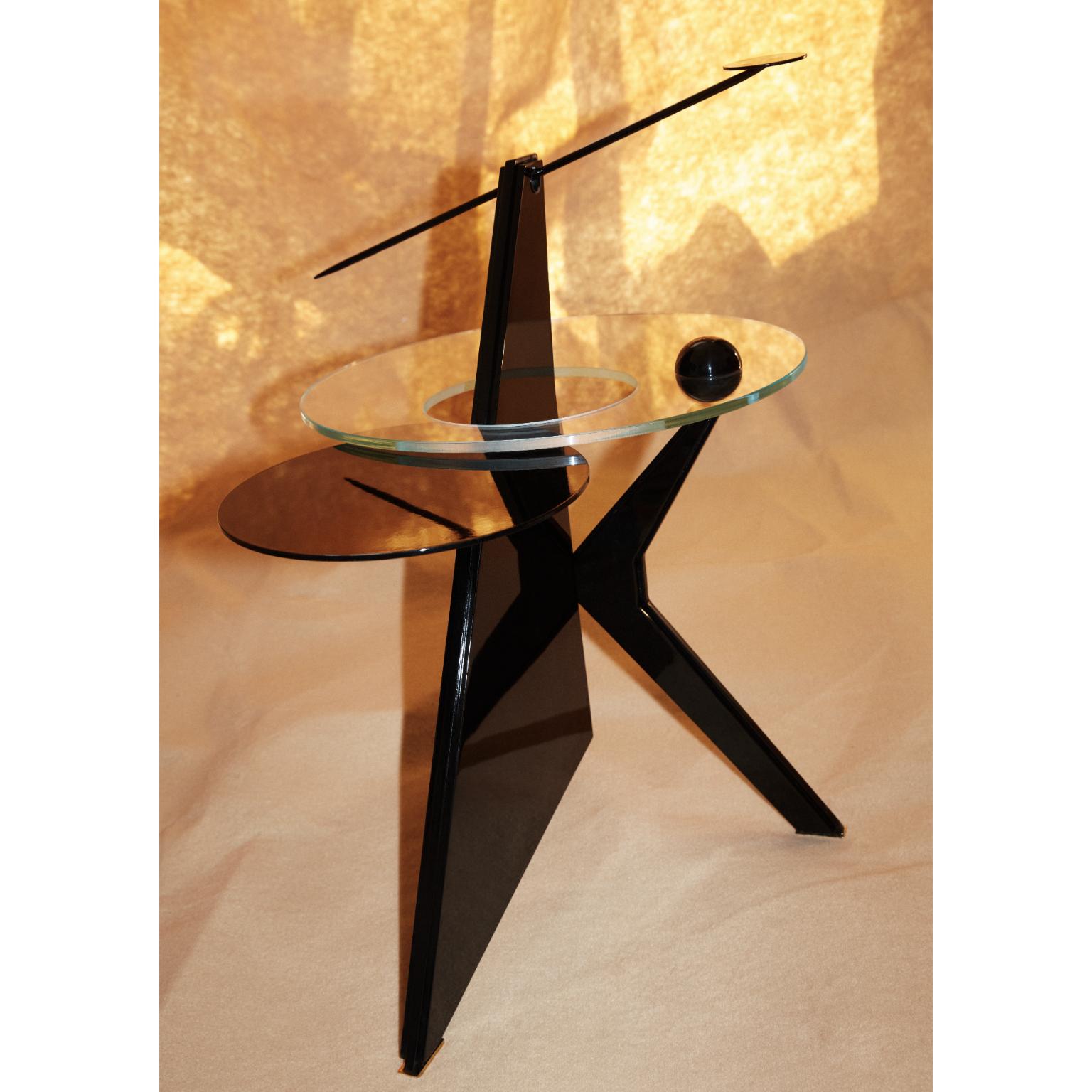 Table d'appoint Universe en métal, laiton, laque et verre trempé par Artempo Neuf - En vente à Geneve, CH