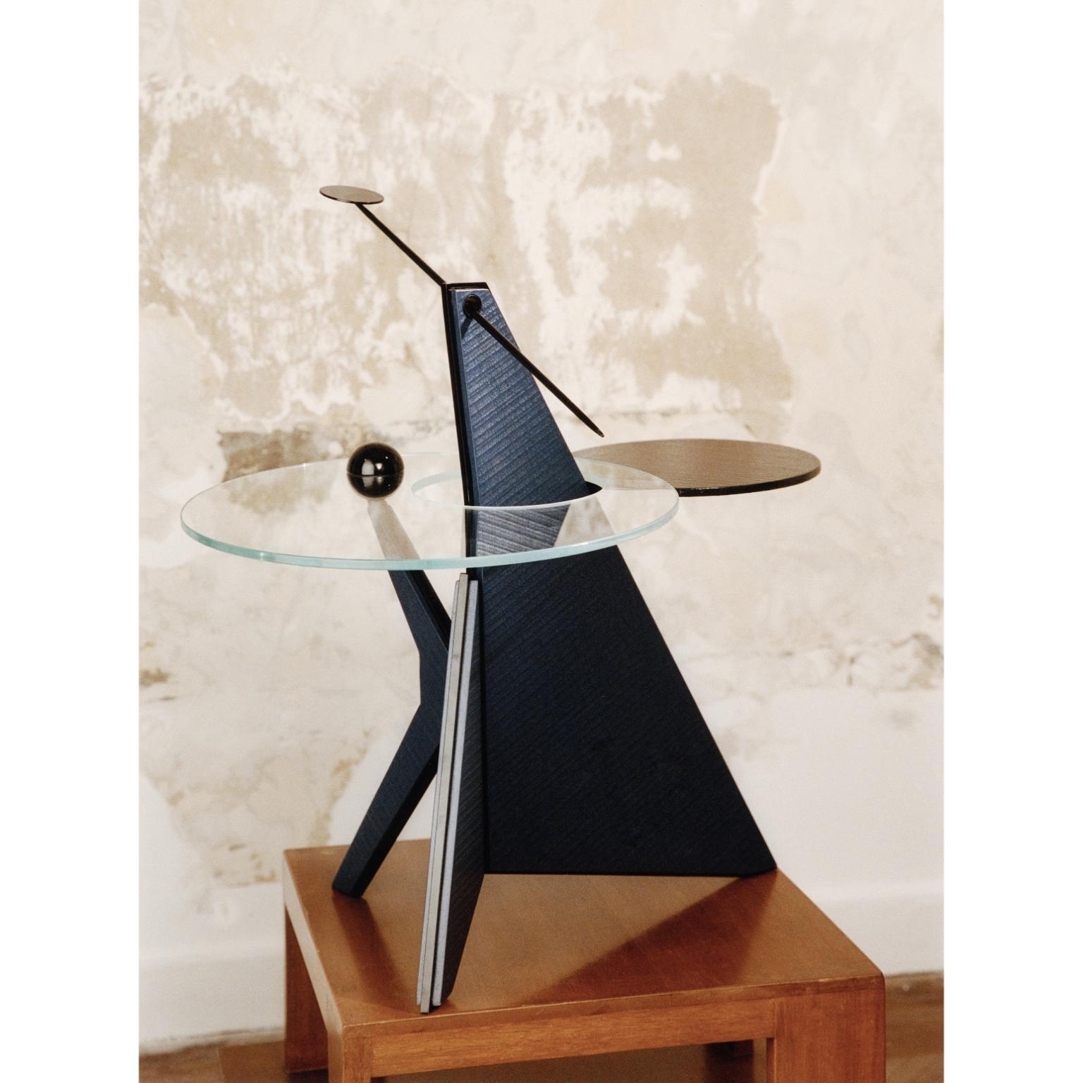 Table d'appoint Universe en métal, laiton, verre trempé et Wood Wood bleu par Artempo en vente 1