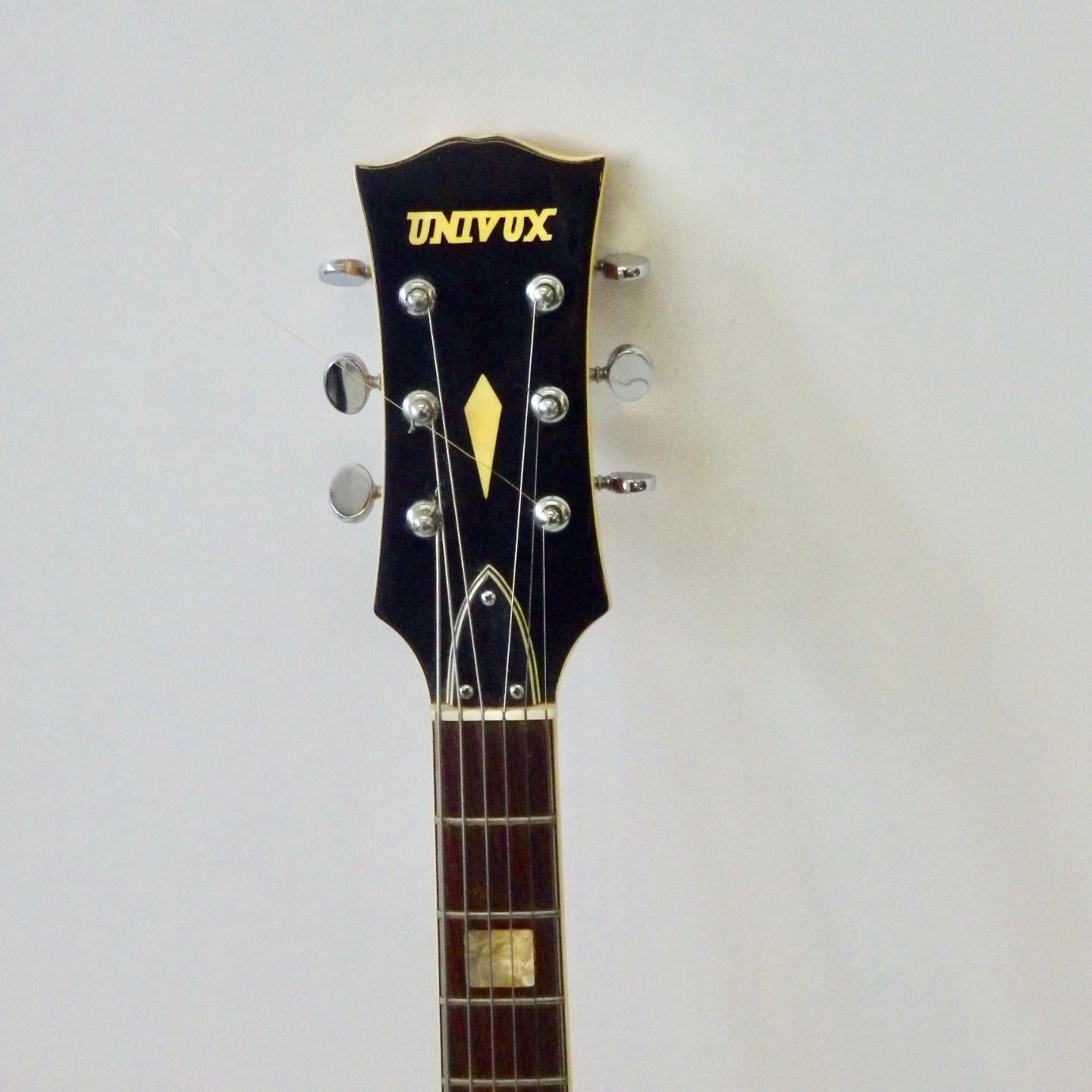 Univox Hohlkörper- Electric Guitar (Moderne der Mitte des Jahrhunderts)