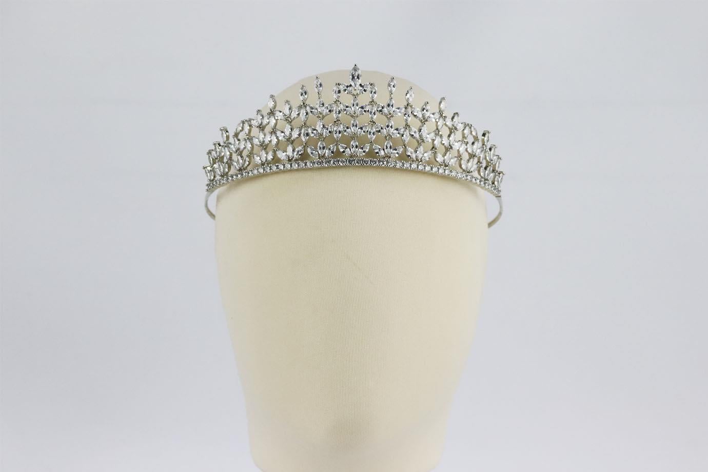 Women's Unknown Brand Silver Tone Crystal Bridal Crown