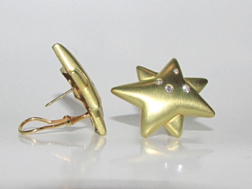 Unknown Designer 18 Karat .50 Carat Diamonds Star Clip Earrings Heavy For Sale 1