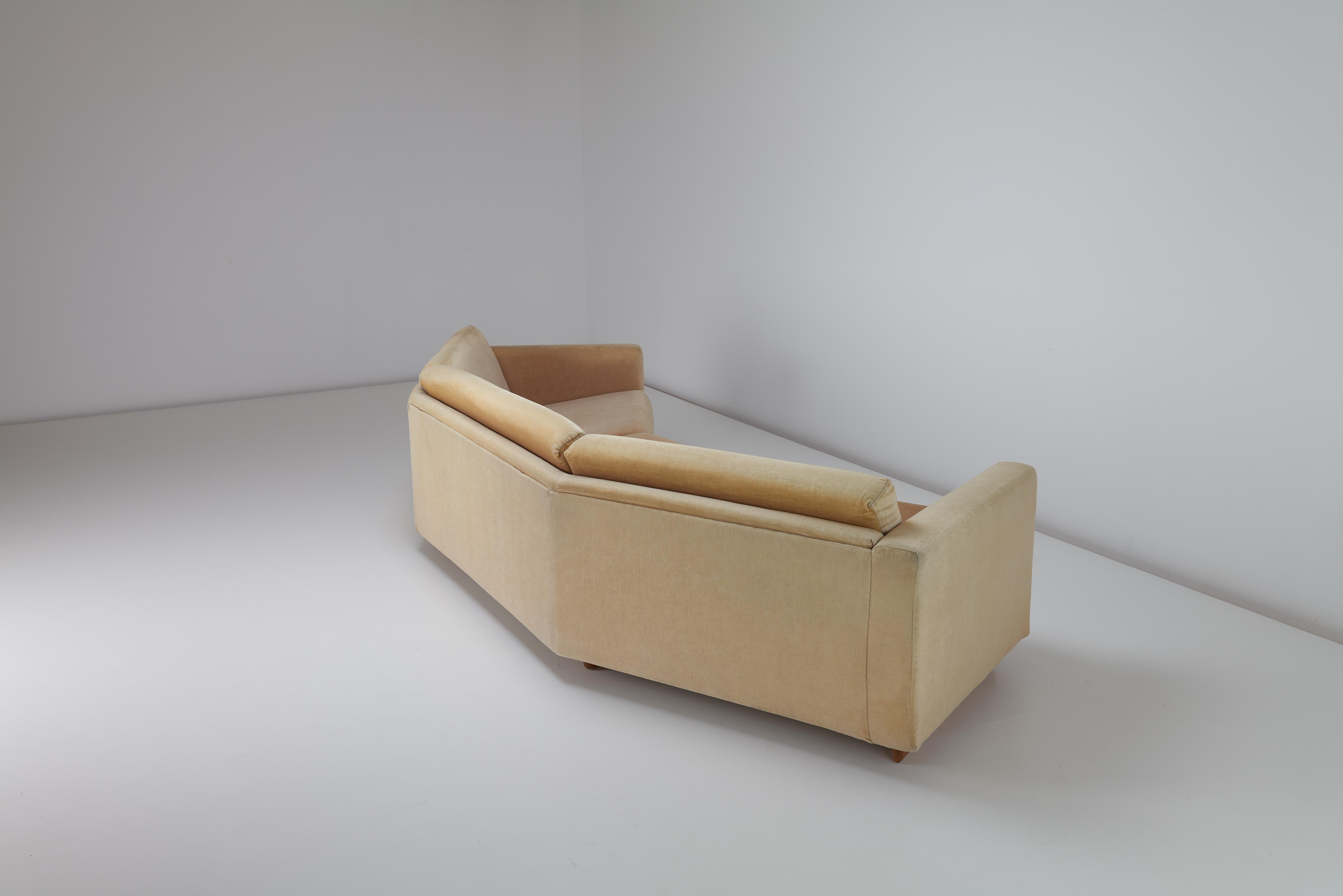 Italian Large Octagonal Velvet Sofa, c1970s For Sale 2