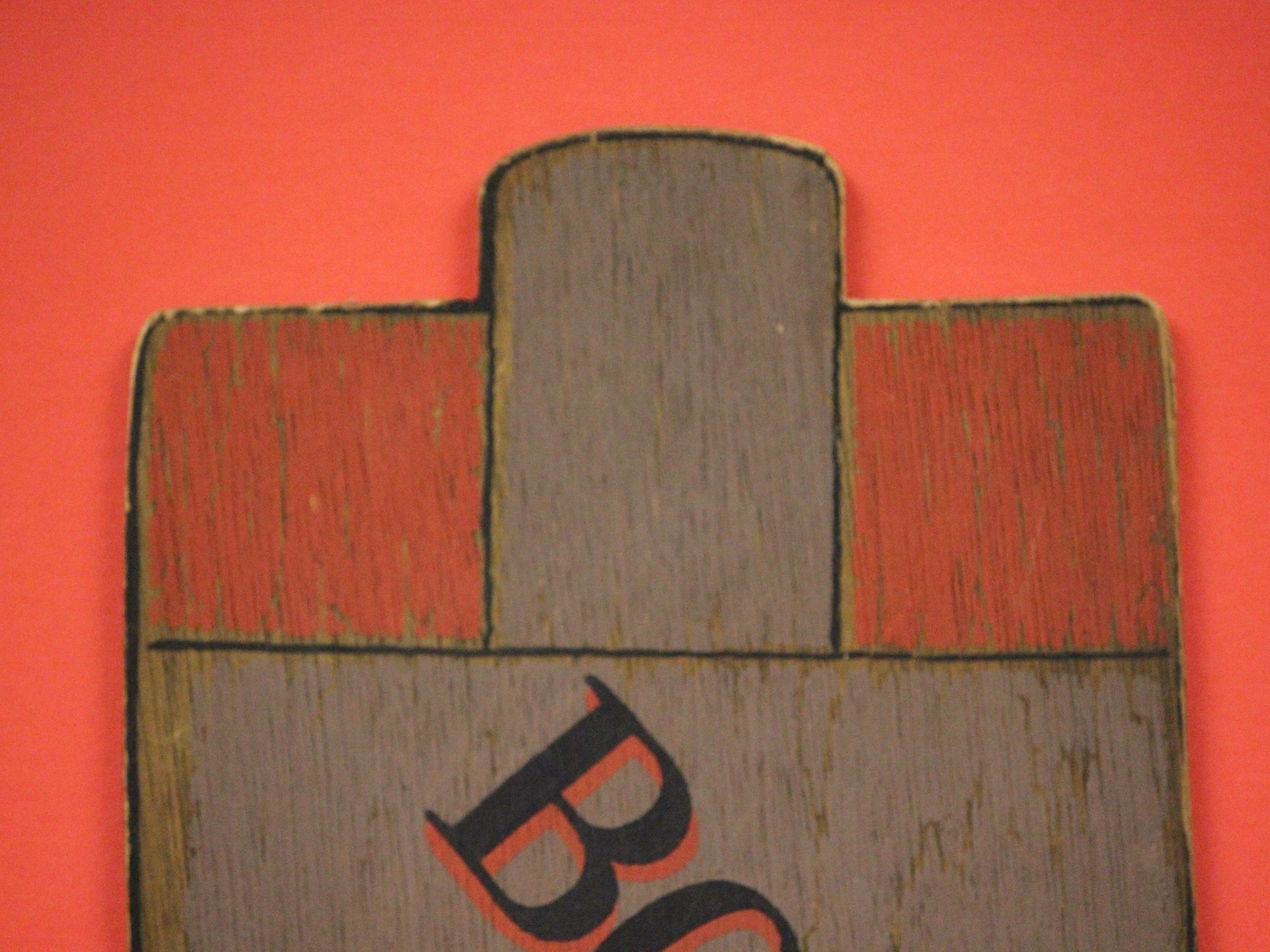 „Boots For Gentlemen“ Holz- Advert-Schild im Angebot 1