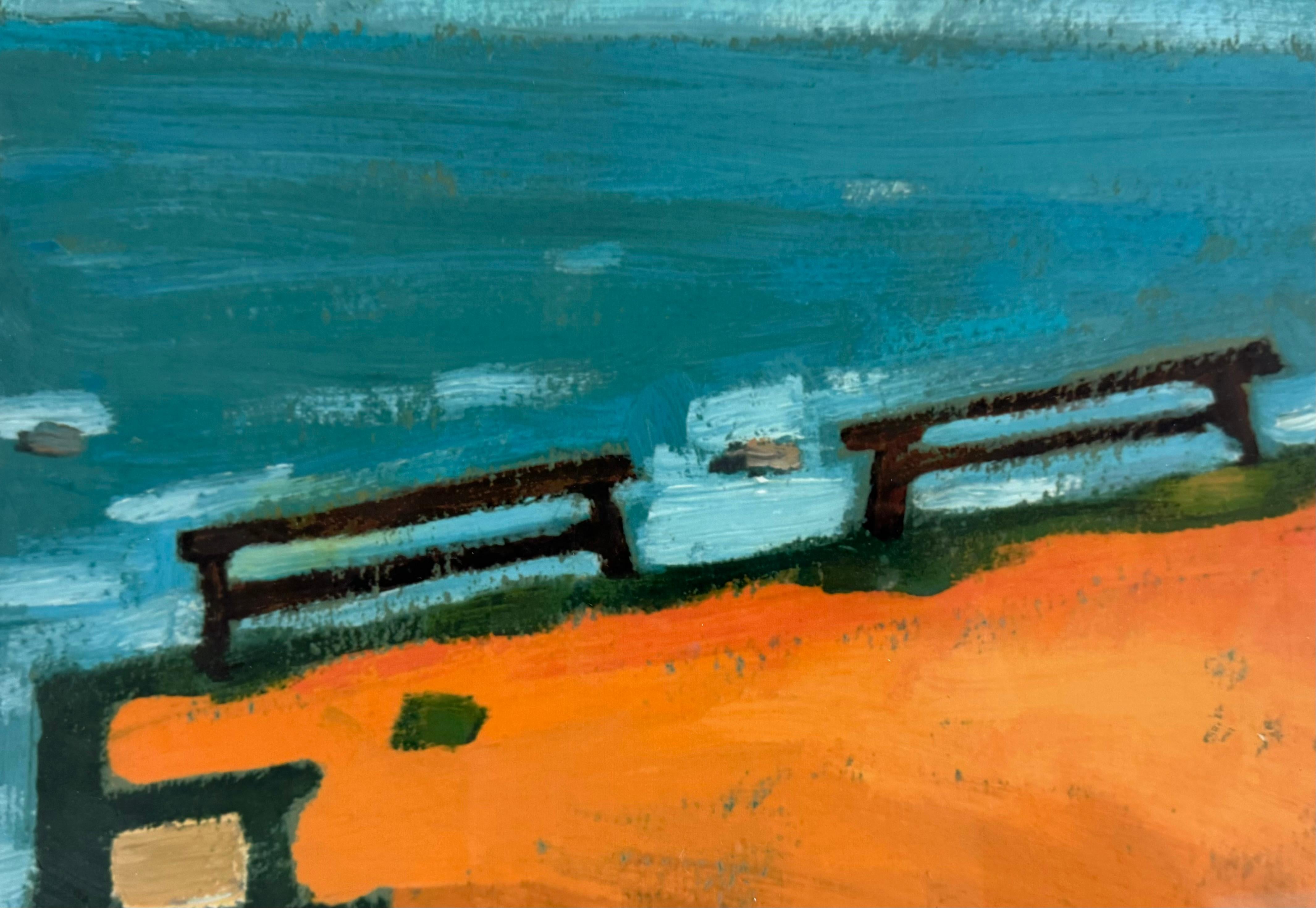 I colori caldi contrastano con il mare leggermente attivo di quest'opera. Le panchine vuote si sono liberate, forse per un imminente temporale. 